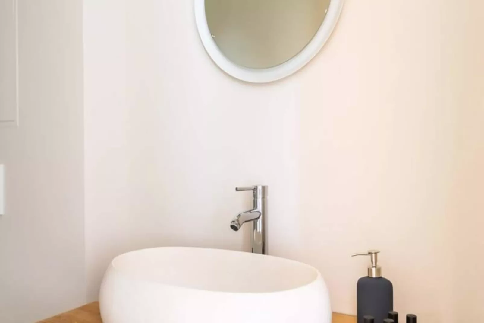 Magnifique Studio Bordelais &agrave La Belle Pierre En Plein Coeur De La Ville-Image-tags.