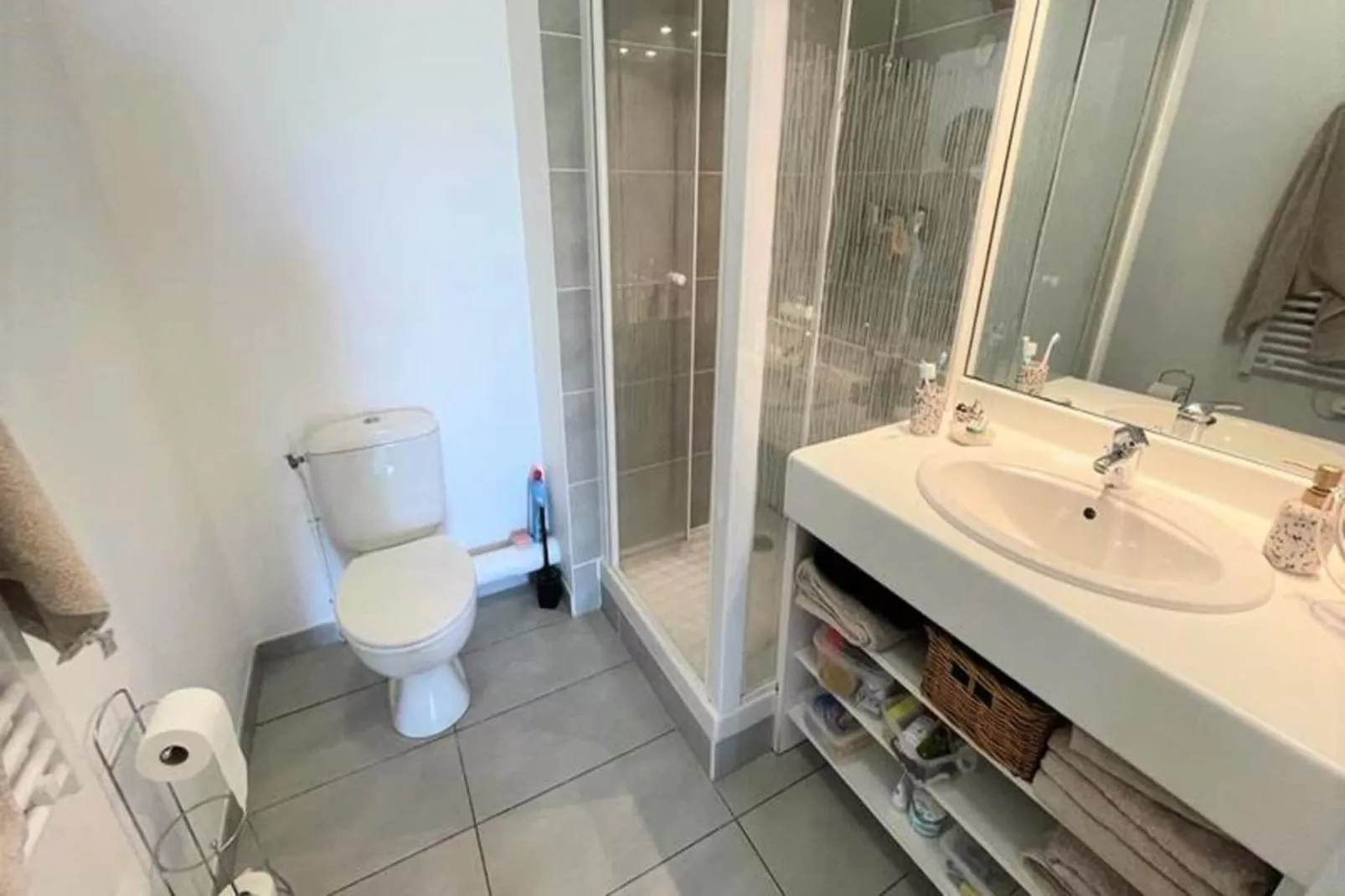 Résidence Bellevue-Badkamer