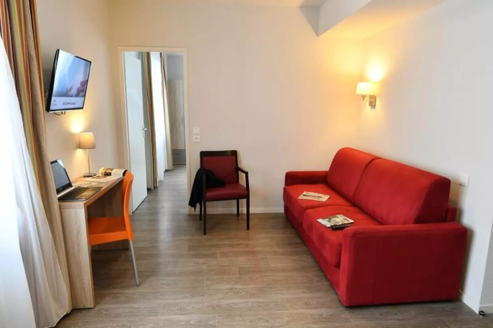 Appart'Hôtel Mer & Golf Bordeaux Bassins à Flot***-Woonkamer