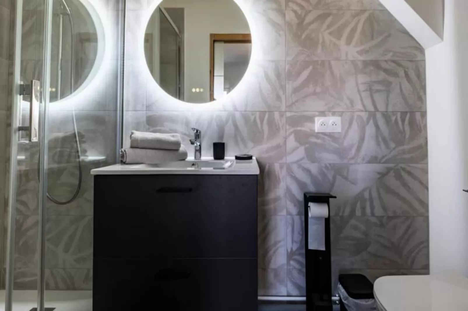 Grande Maison Confortable &agrave; Tours Nord-Image-tags.