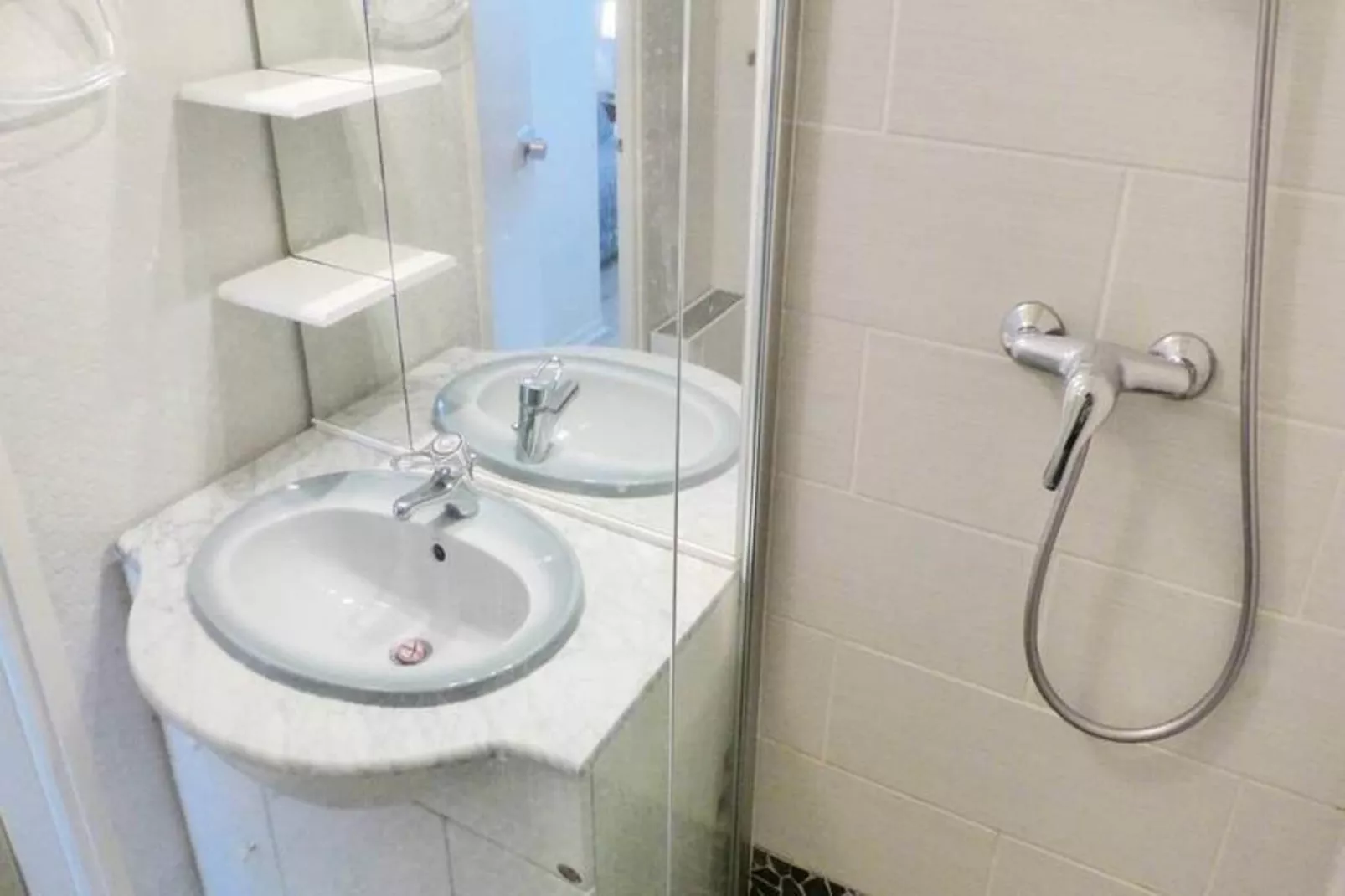 Résidence Cap Sud-Badkamer