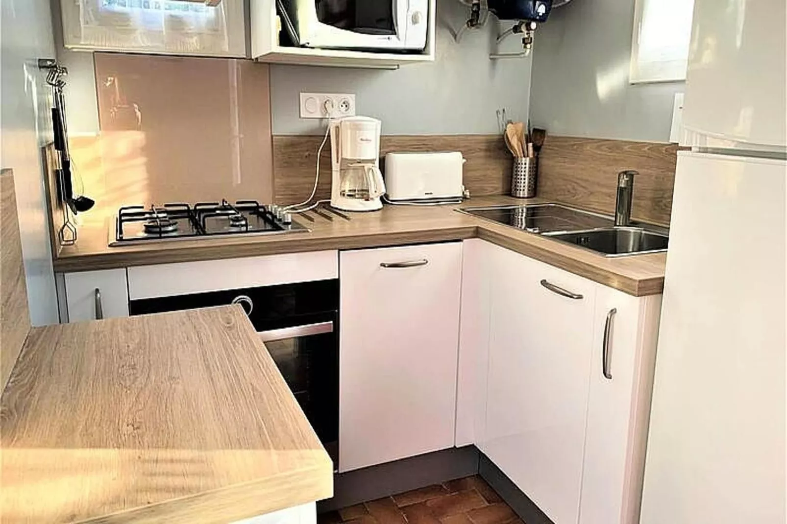 Résidence 28 Rue Des Corsaires-Keuken