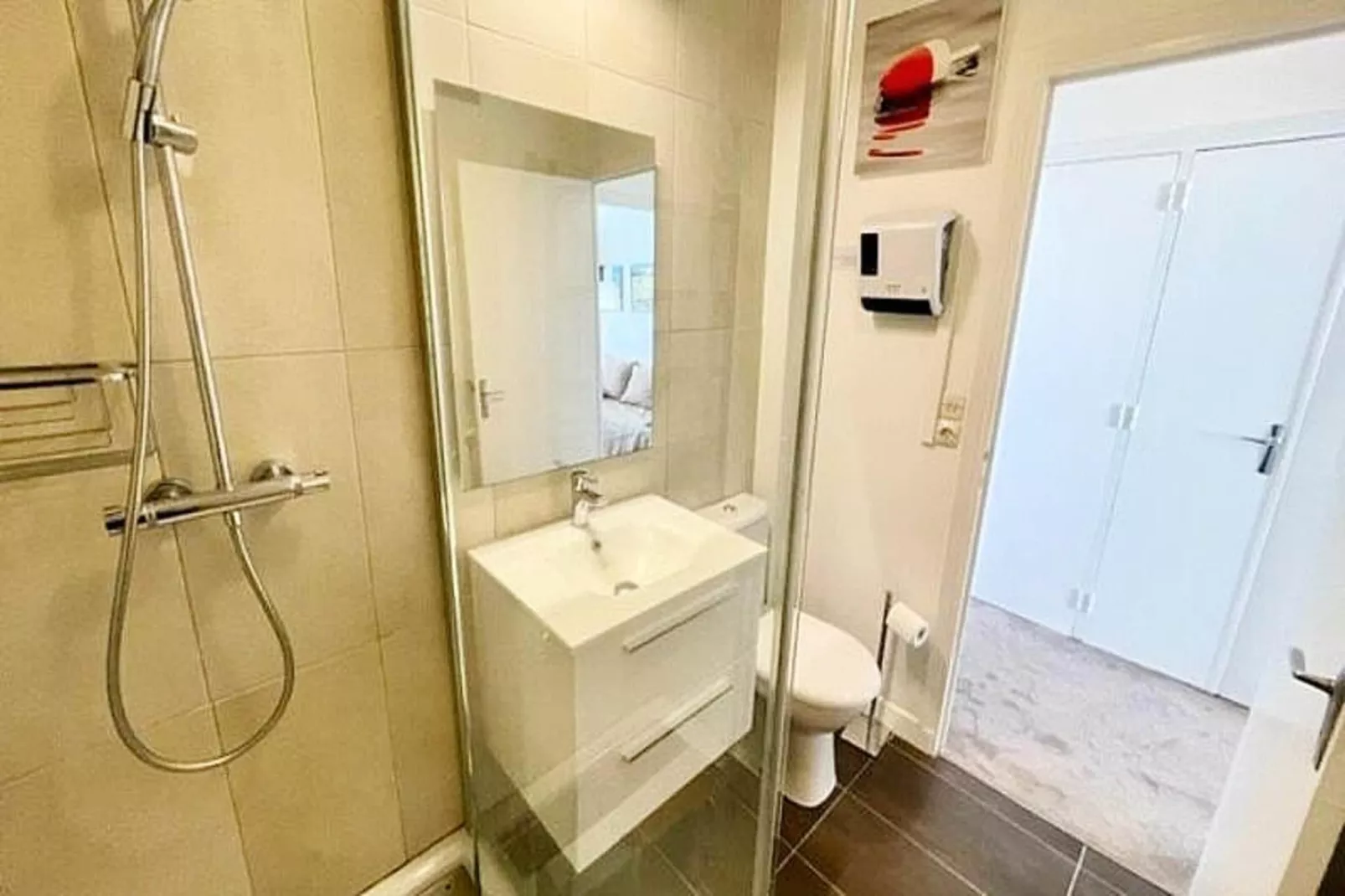 Résidence Les 3 Iles-Badkamer