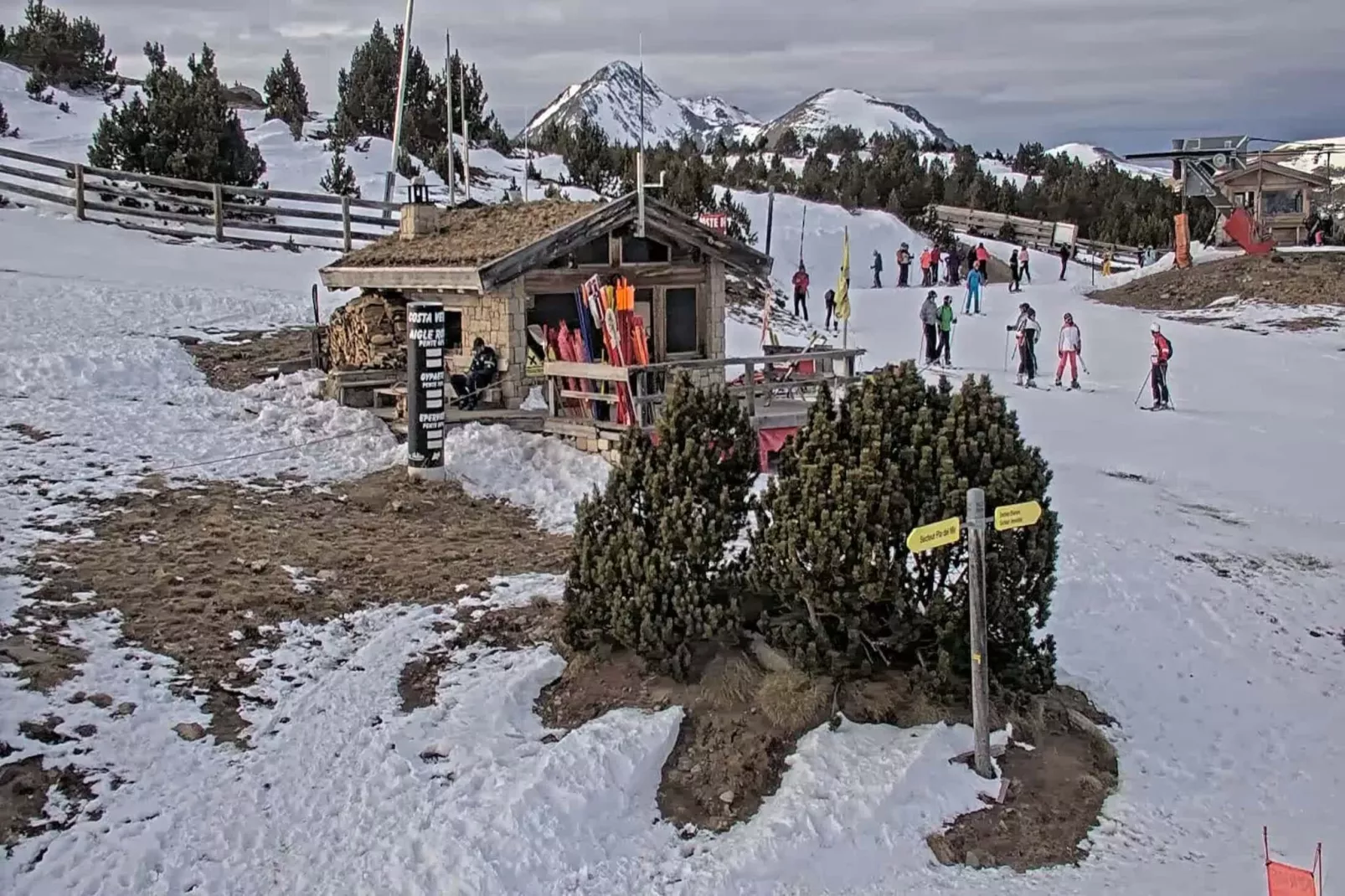 Résidence Les Mouflons-Buitenkant zomer