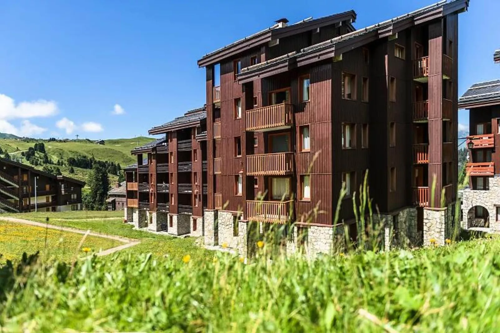 Résidence Les Chalets des Arolles - maeva Home-Buitenkant zomer