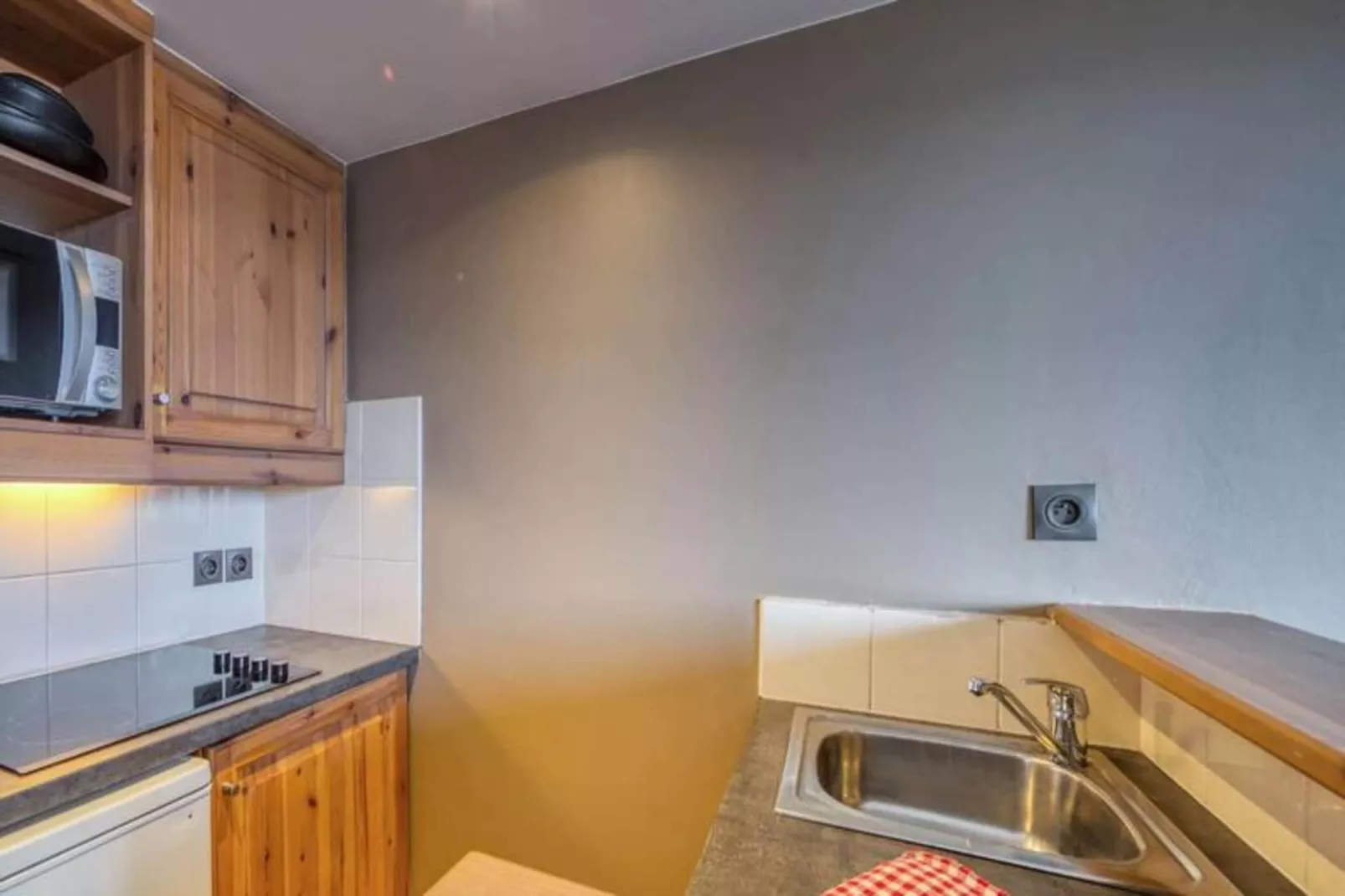 Résidence Valeriane-Hal-ontvangst