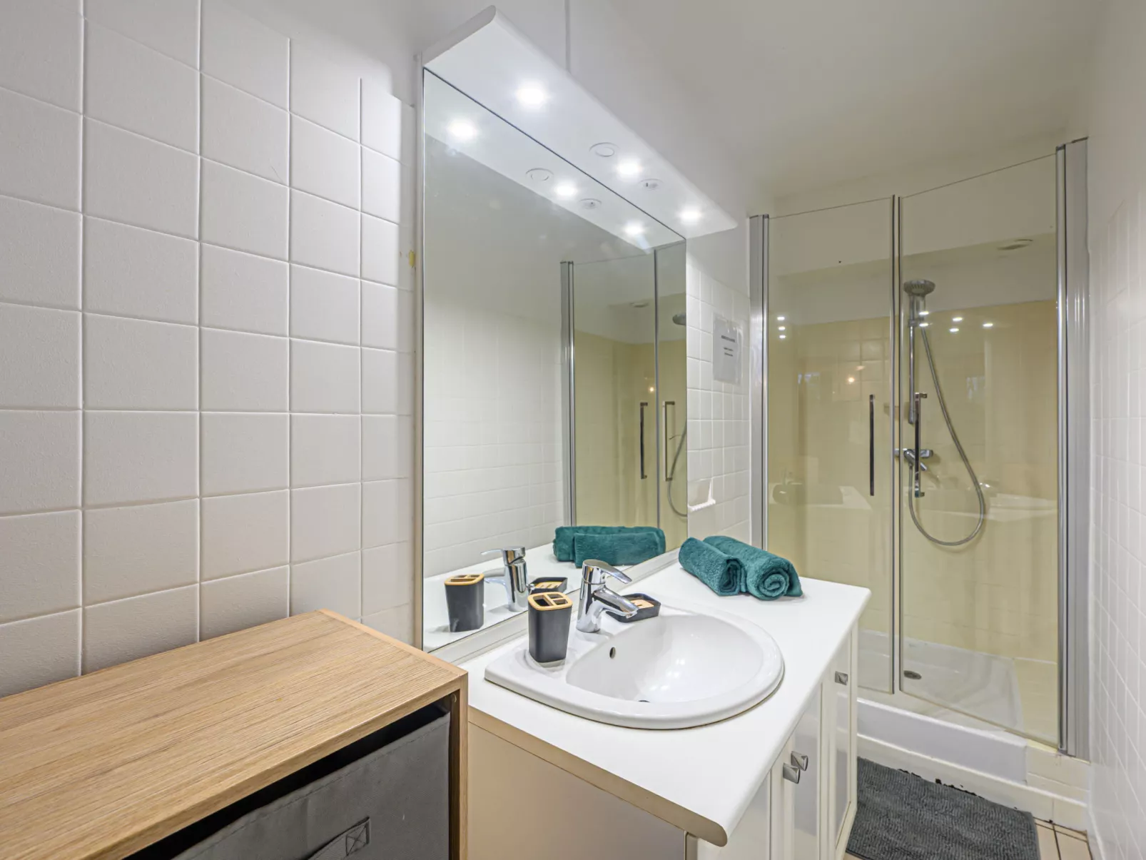 Les Néréïdes-Binnen