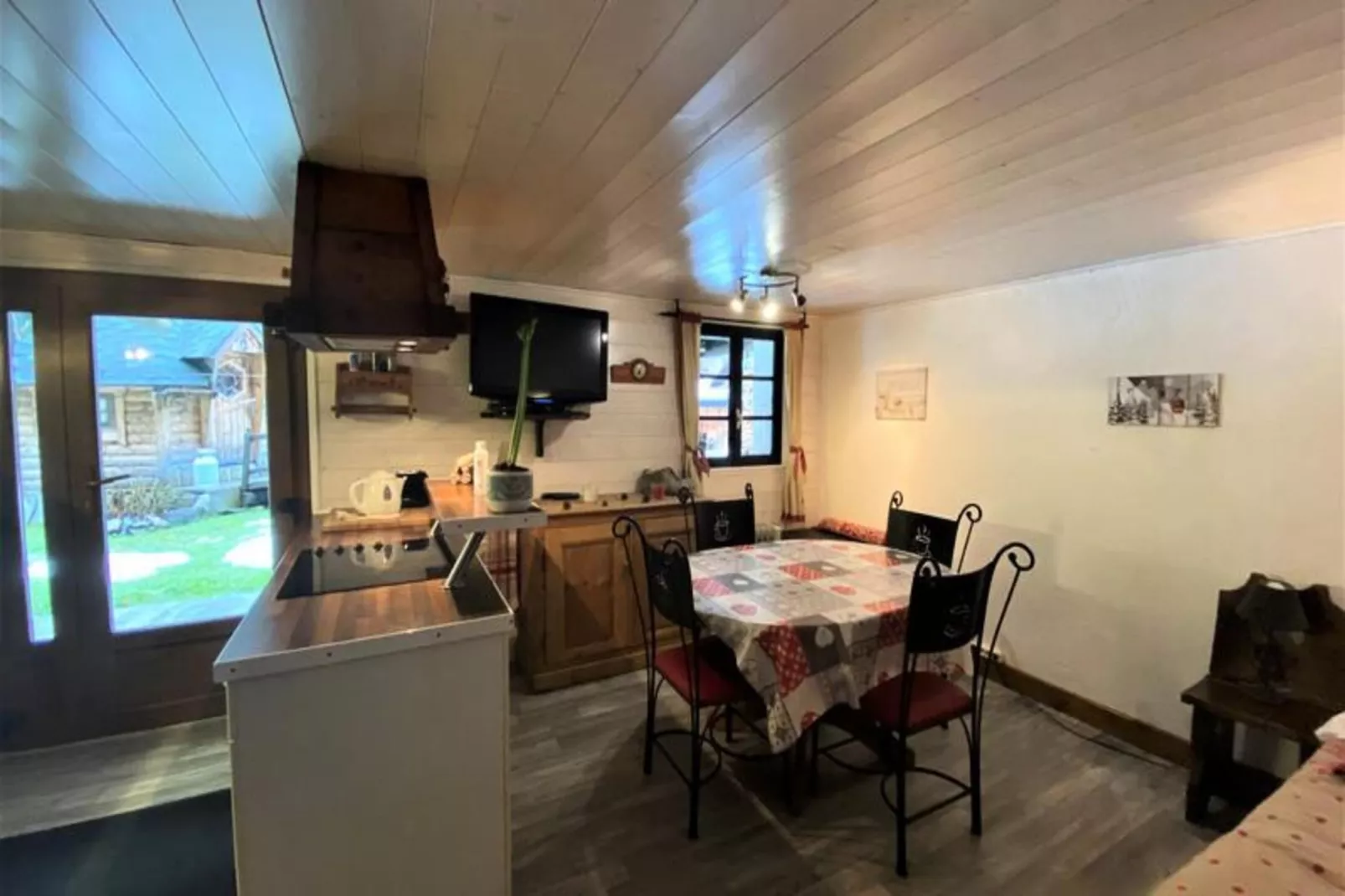 Résidence Les Balluts-Eetkamer