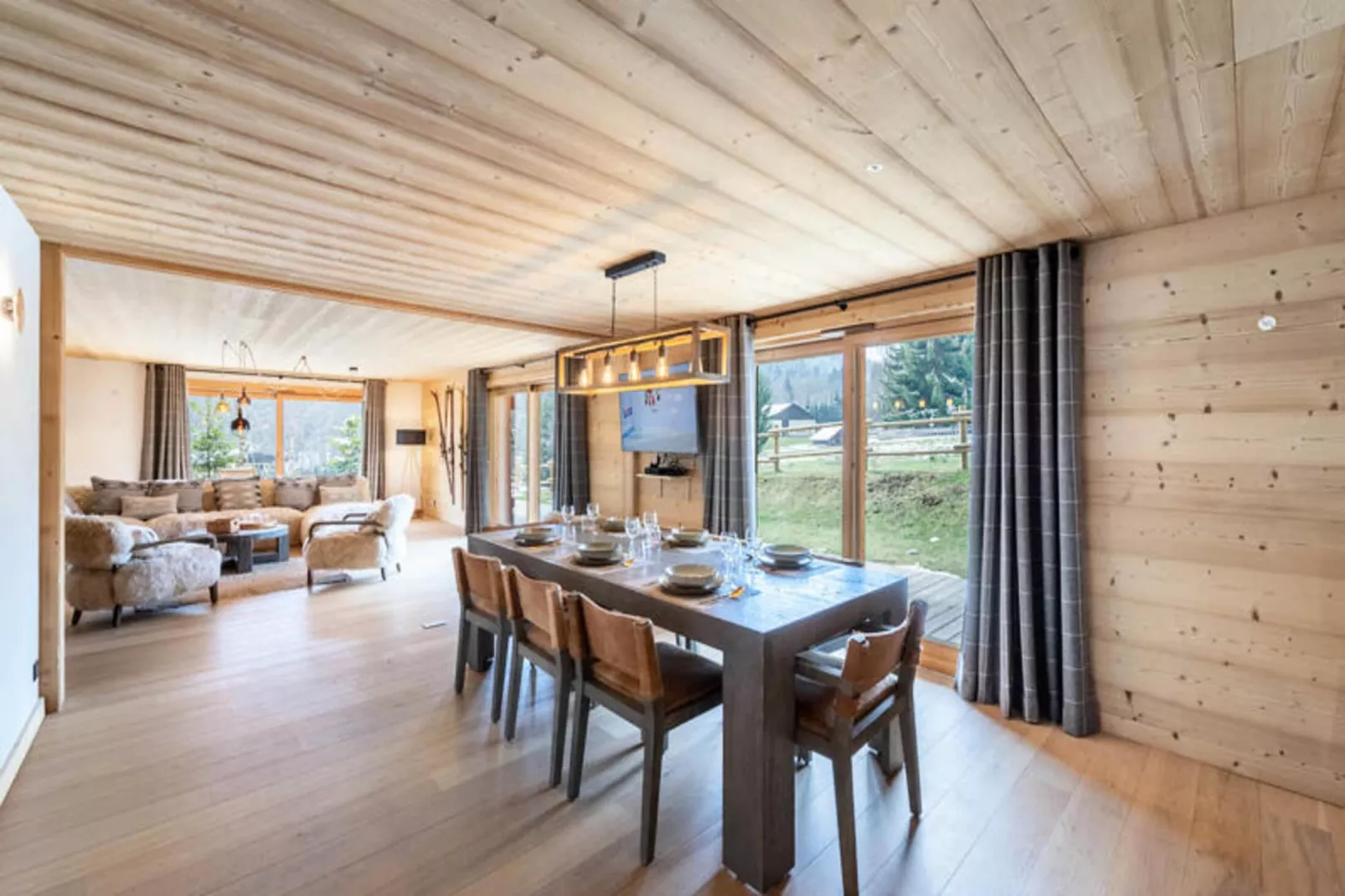 Résidence Demimeige-Buitenkant zomer