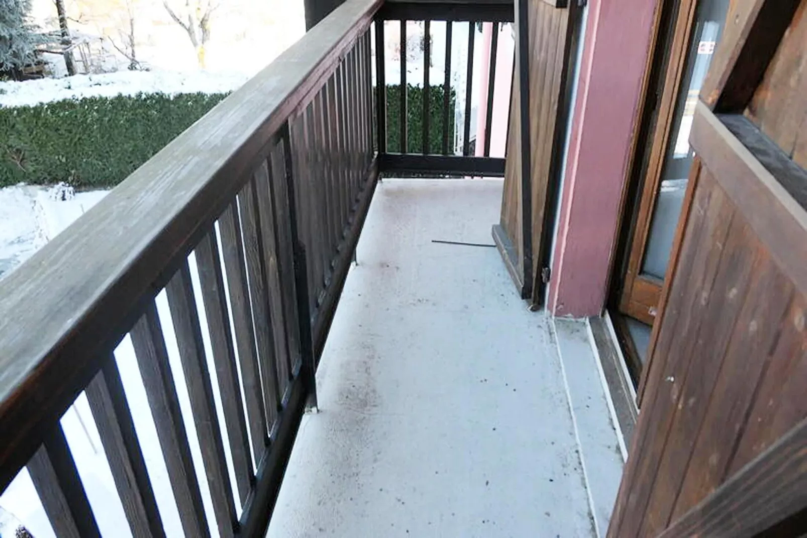 Résidence Les Bruyeres-Buitenkant zomer