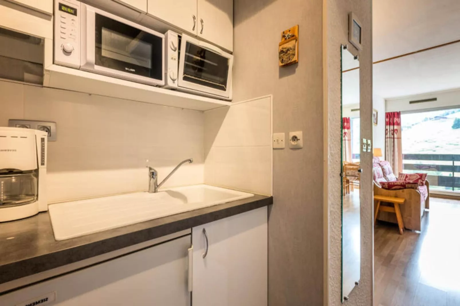 Résidence Aiguille Verte-Buitenkant zomer