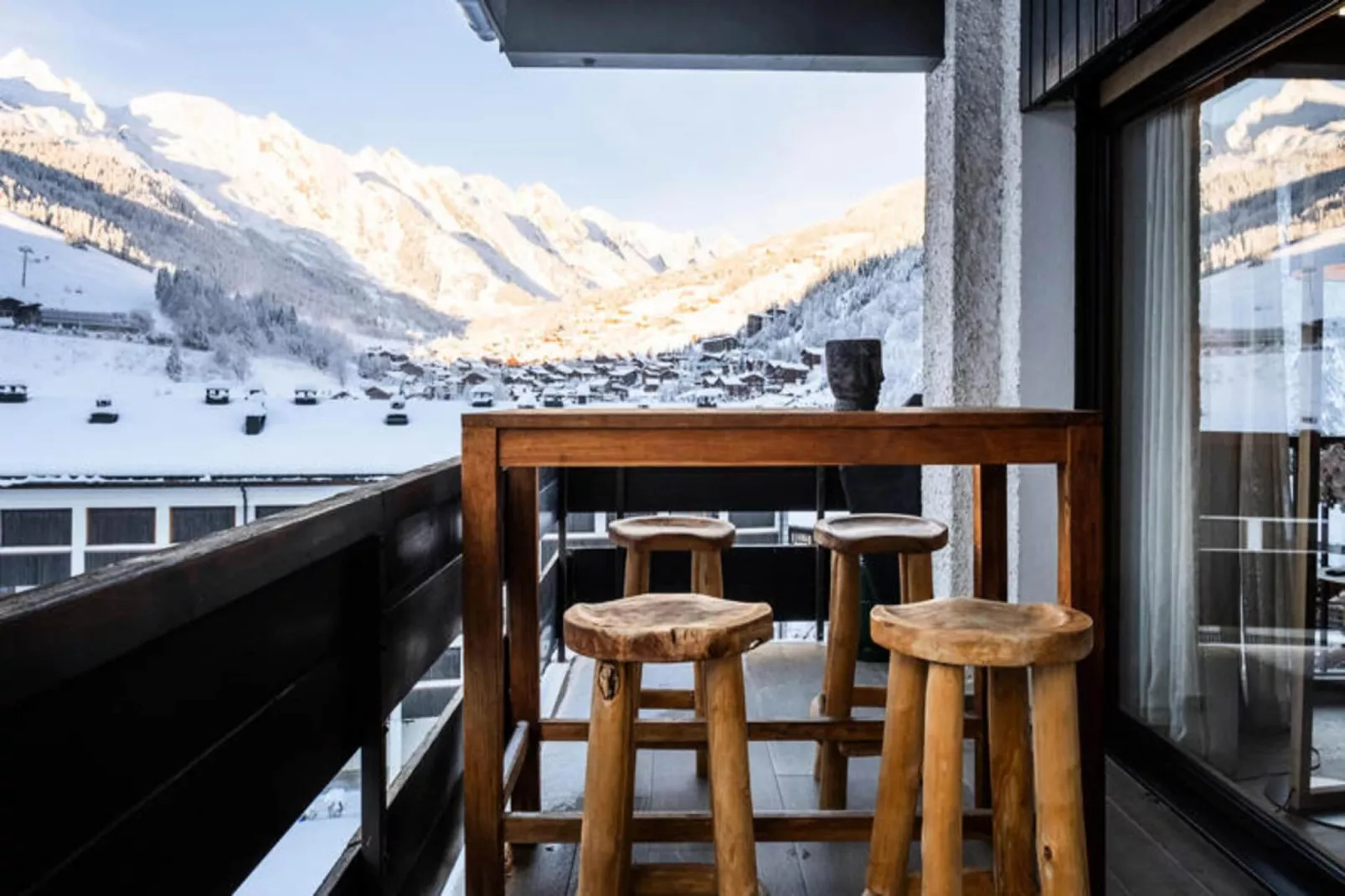 Résidence Sapaudia-Buitenkant zomer