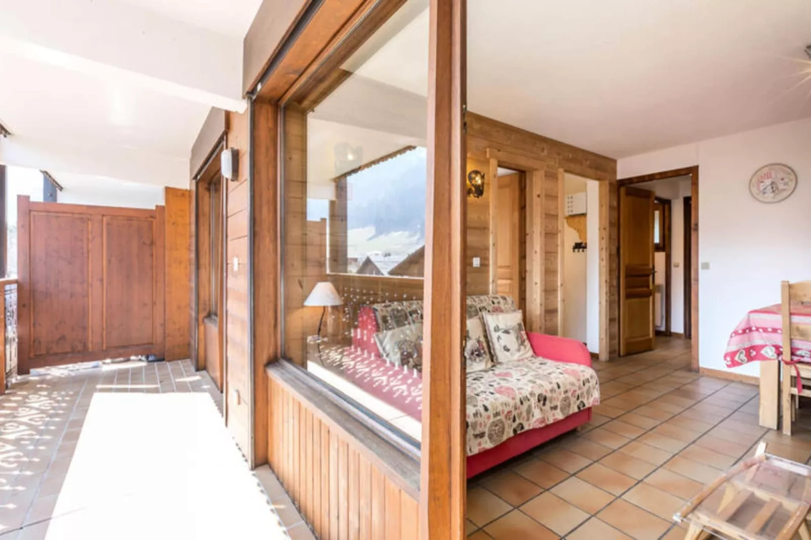 Résidence Domanial A-Buitenkant zomer