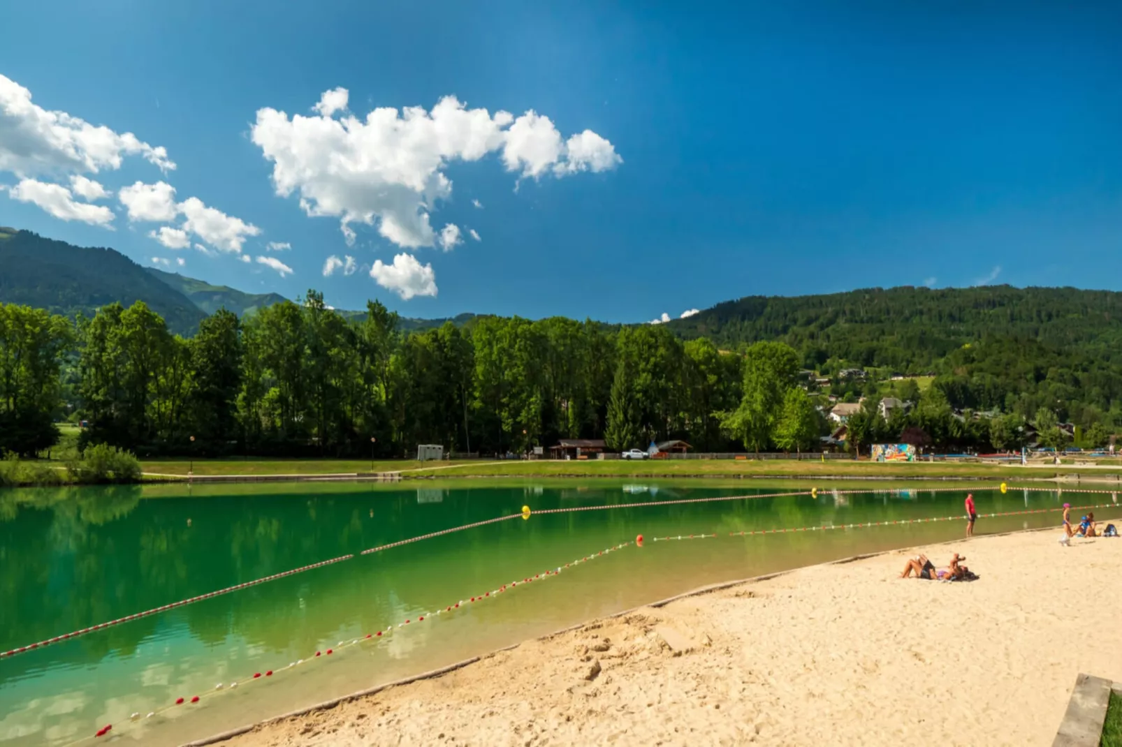 Résidence Arcades-Buitenkant zomer