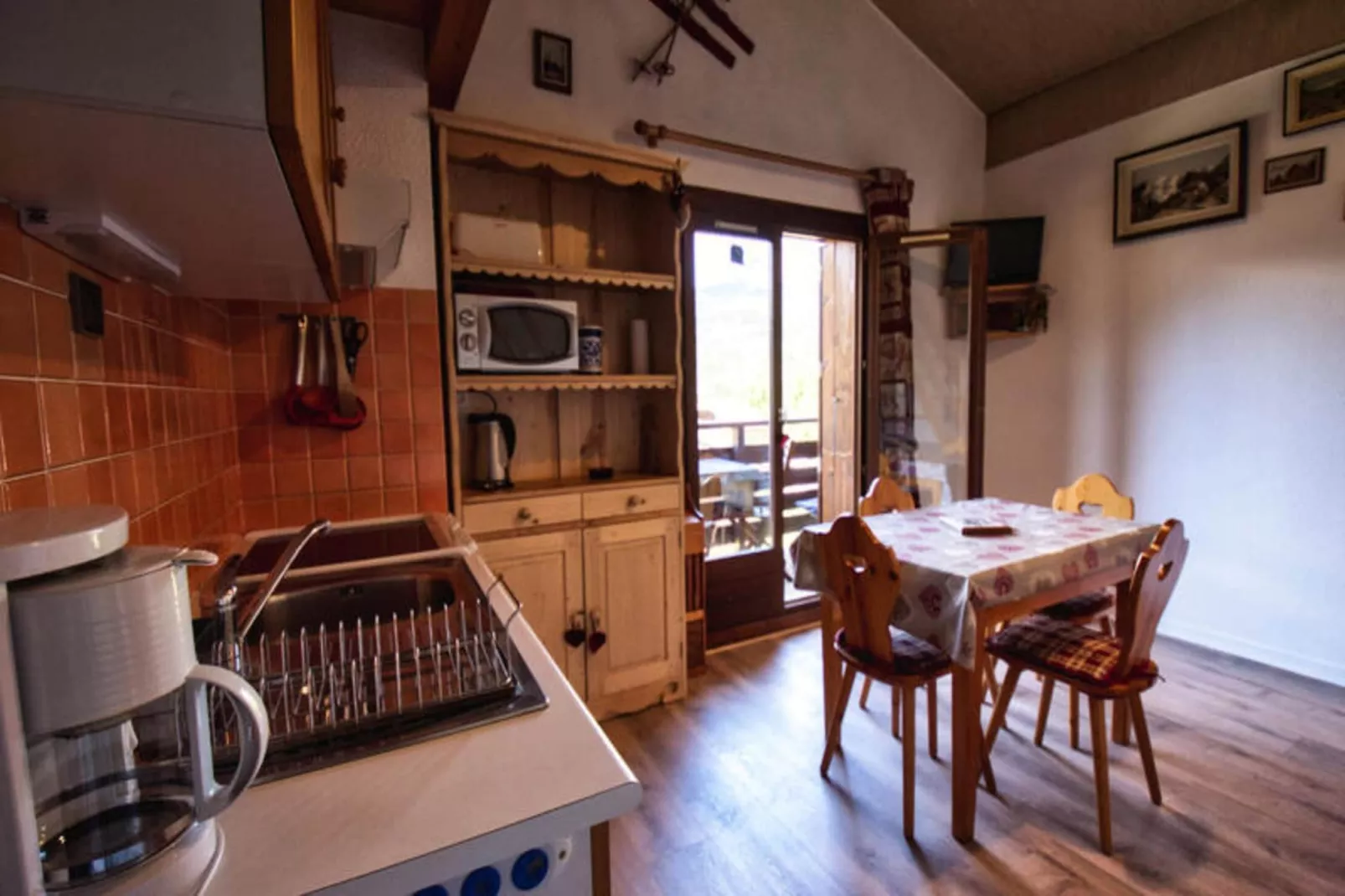 Chalet Du Praz Bat A1-Buitenkant zomer