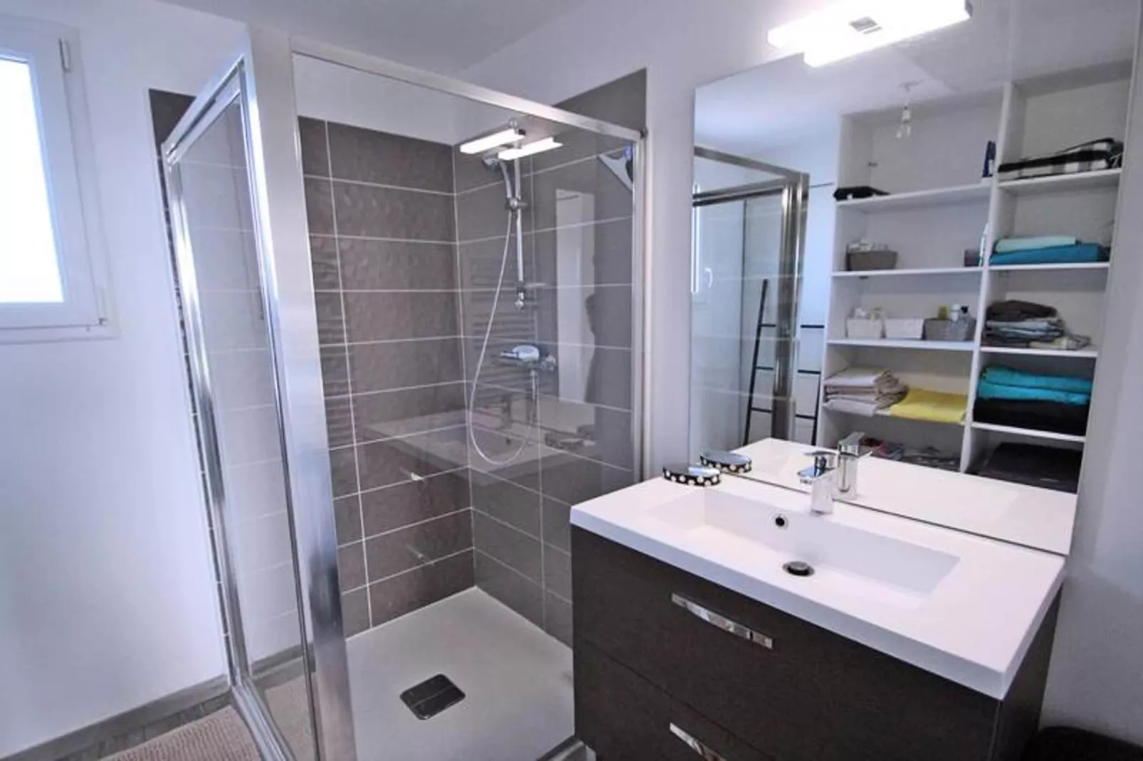 Résidence Villa Saquèdes-Badkamer