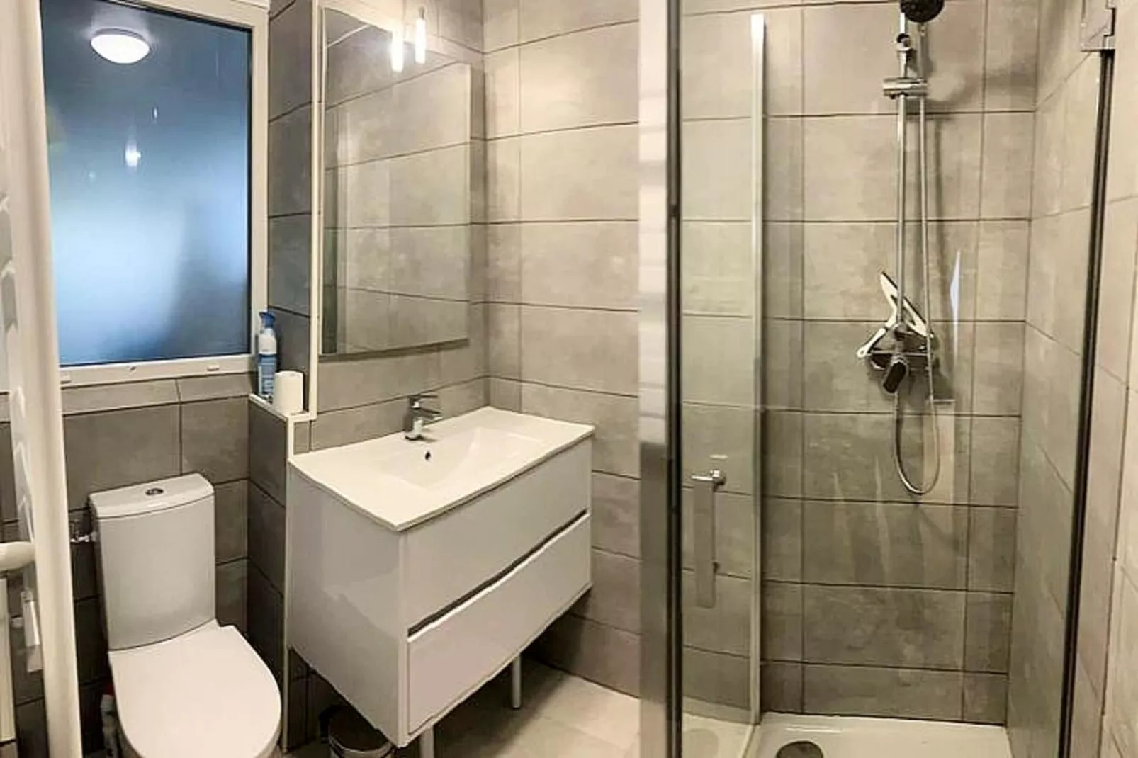 Résidence Mistral-Badkamer