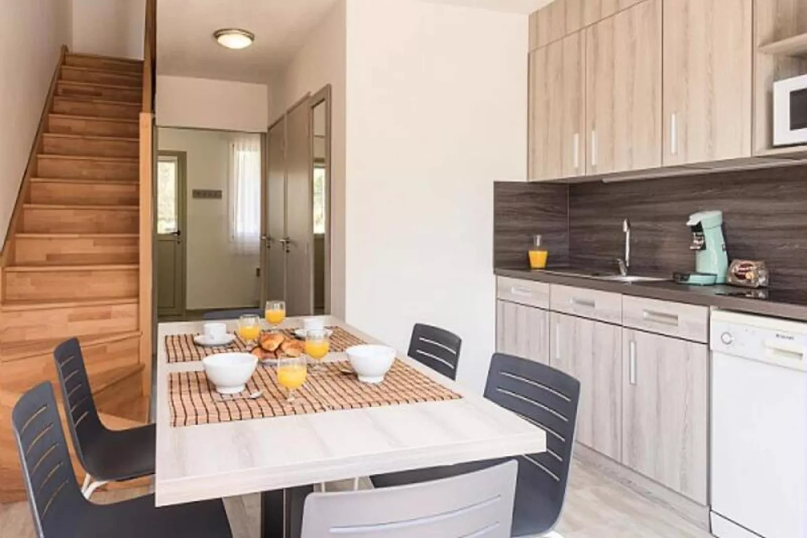 Résidence Pierre & Vacances La Corniche d'Or-Eetkamer