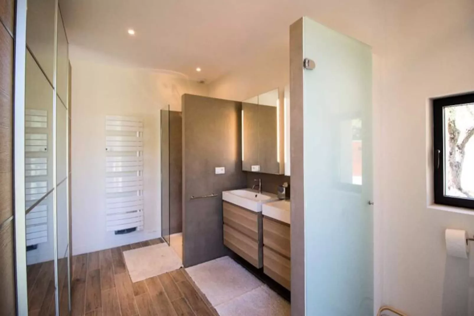 Villa Mirage Luxe Et S&eacute;r&eacute;nit&eacute;-Image-tags.