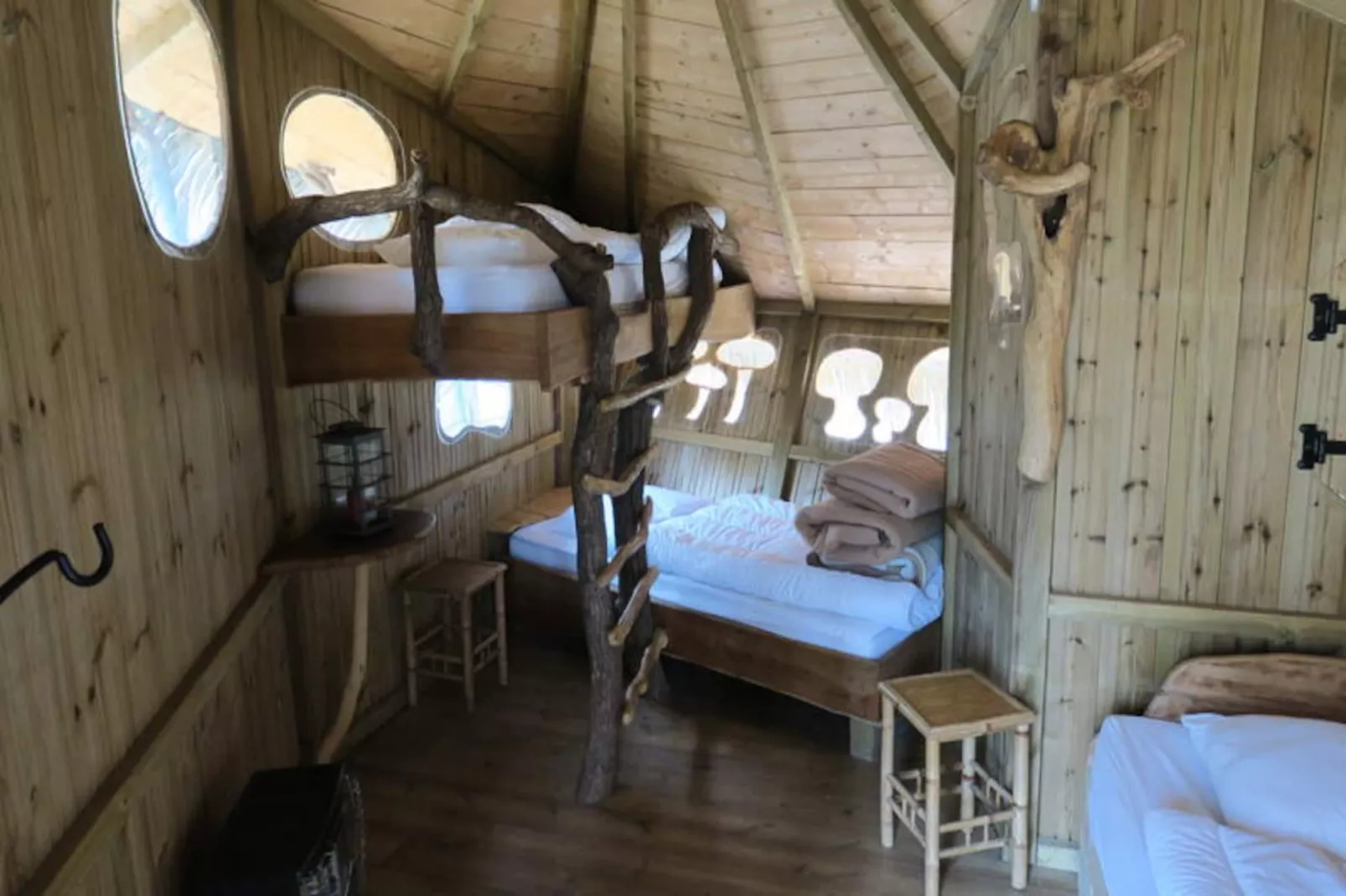 Parc de la Belle-Image-tags.