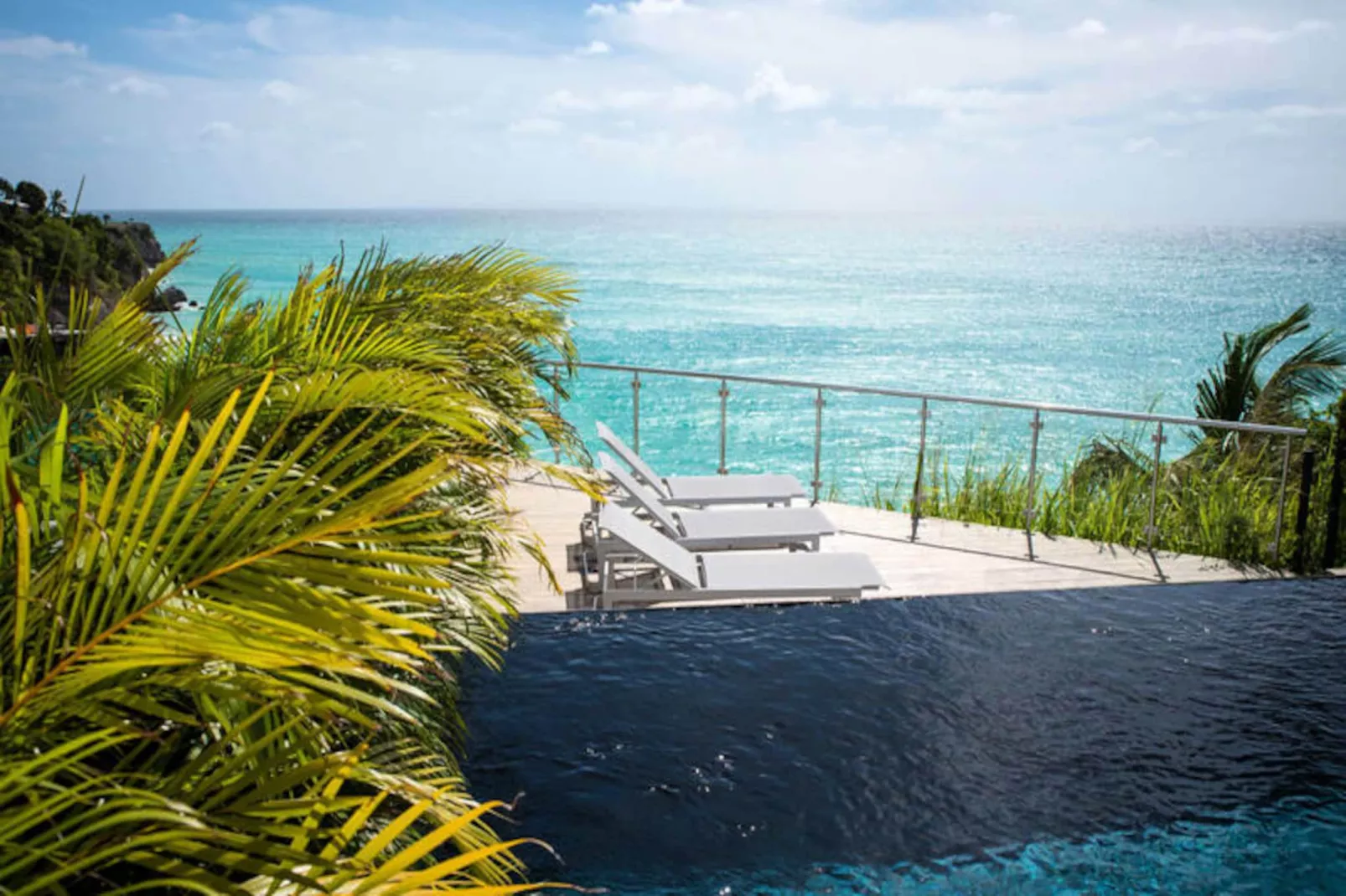 Villa Summer Forever-Image-tags.