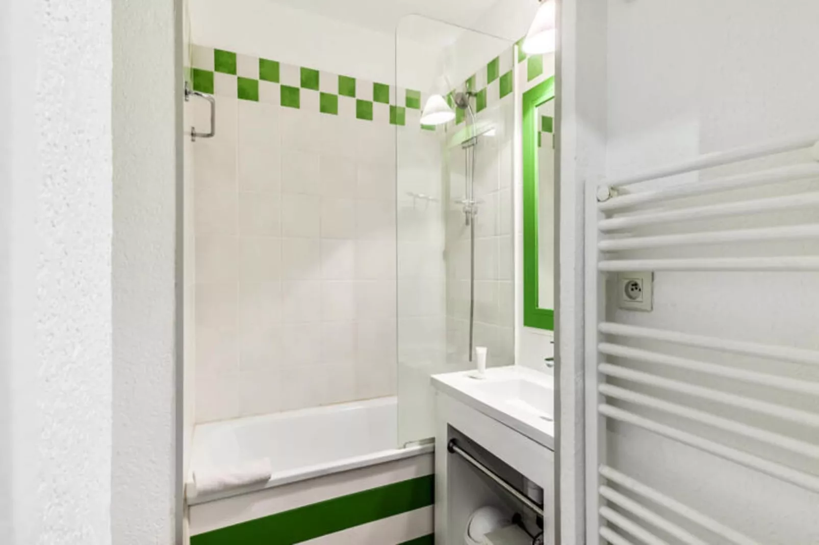 Résidence Les Embruns - maeva Home-Buitenkant zomer