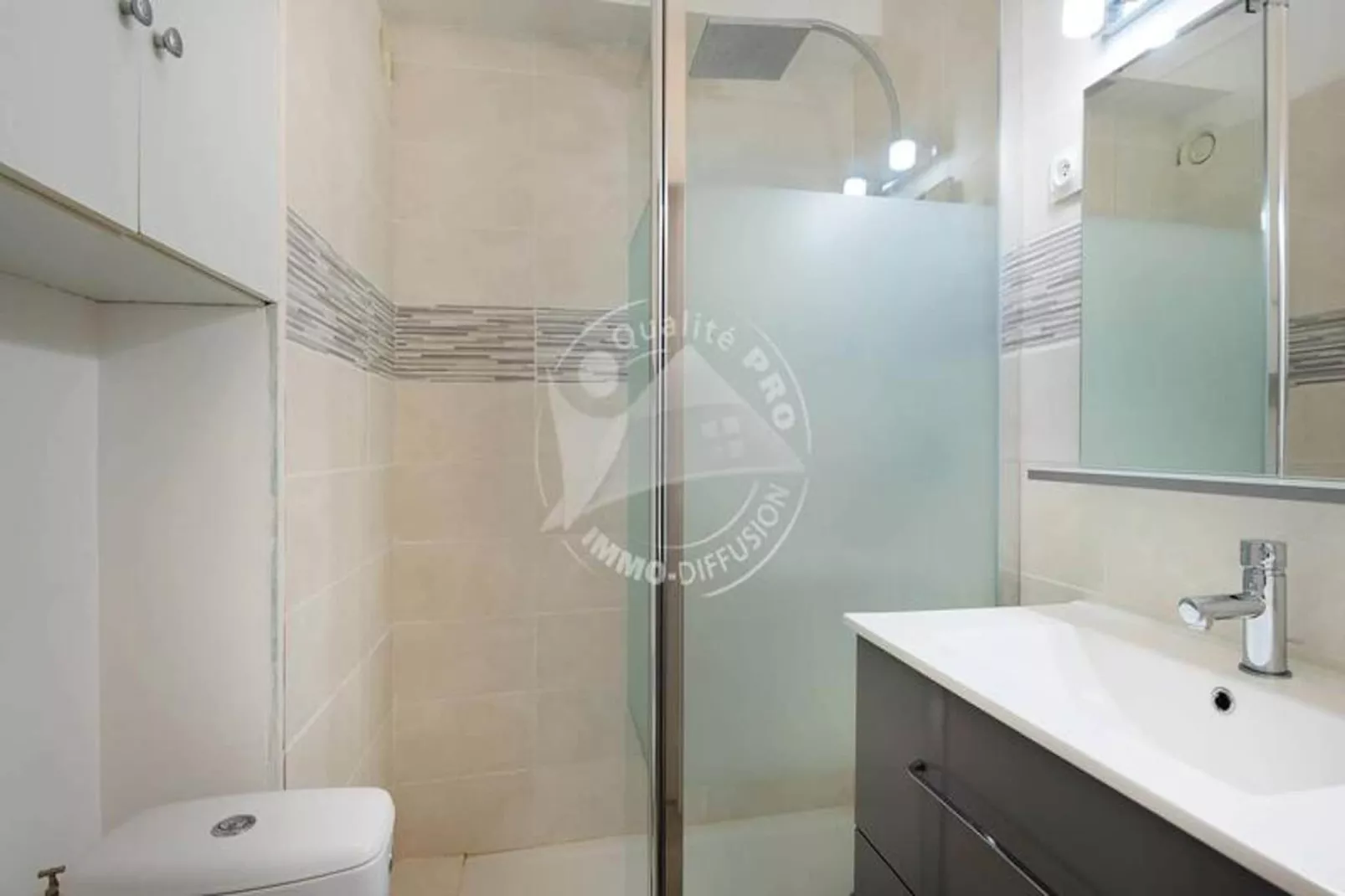 Résidence Le Triangle De La Baronnie-Badkamer