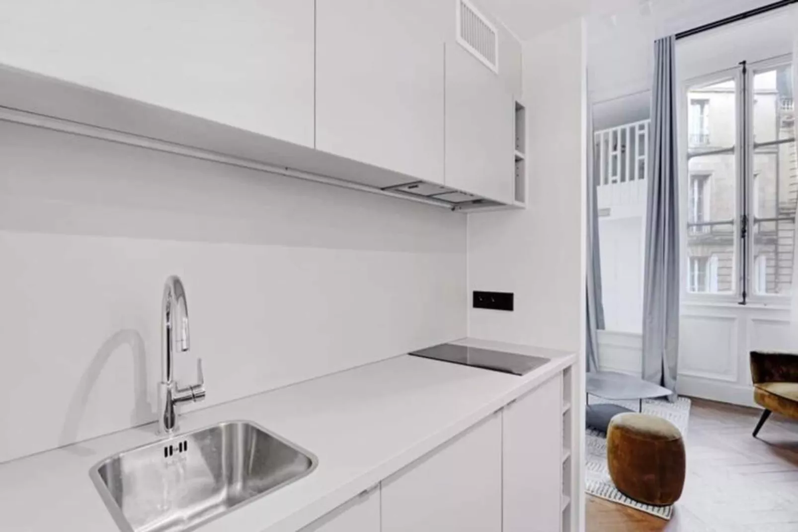 Maison Labruy&egrave;re - Familiale Aviau-Keuken