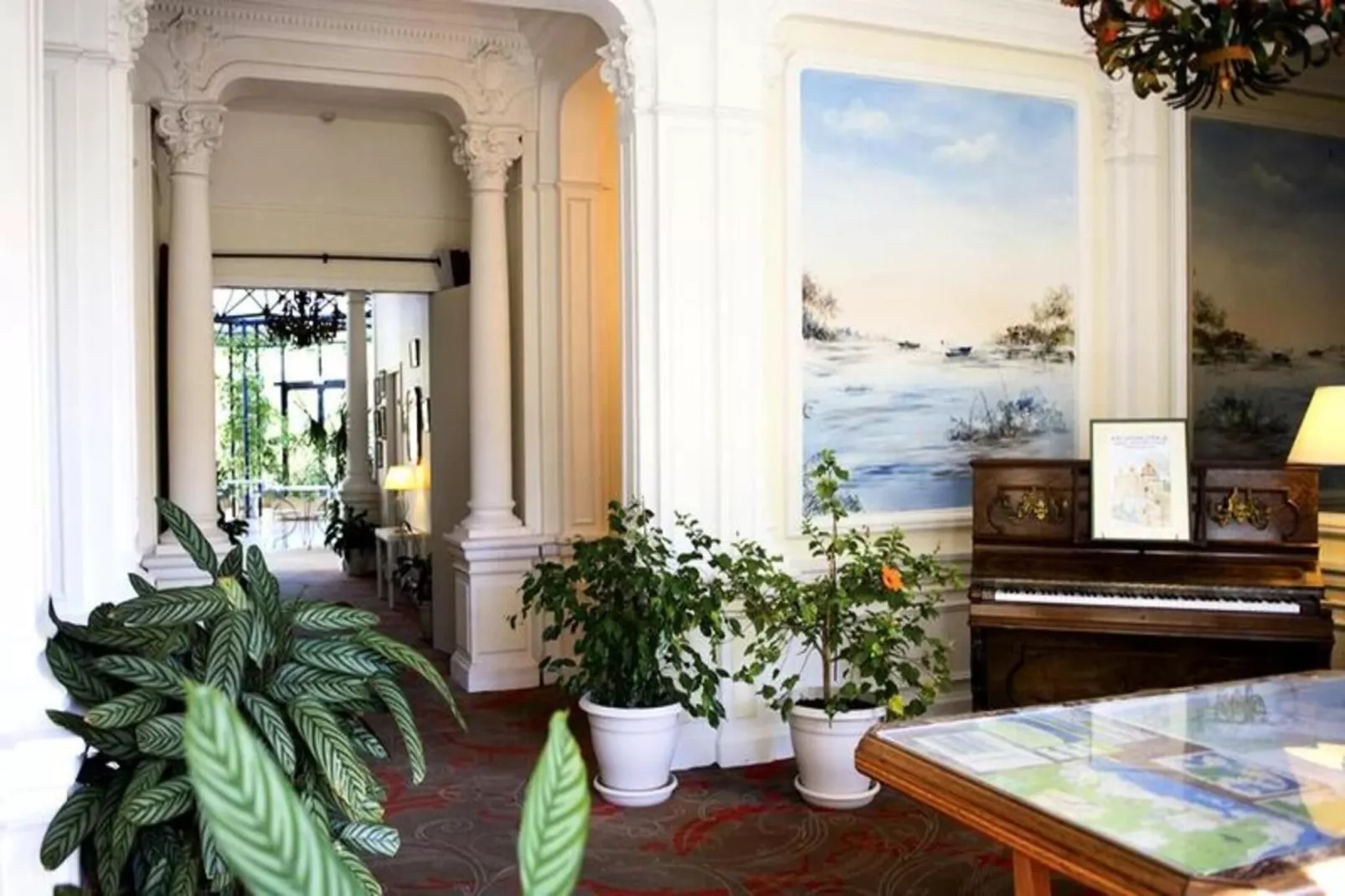 Résidence Villa Régina - Vacances Bleues-Buitenkant zomer