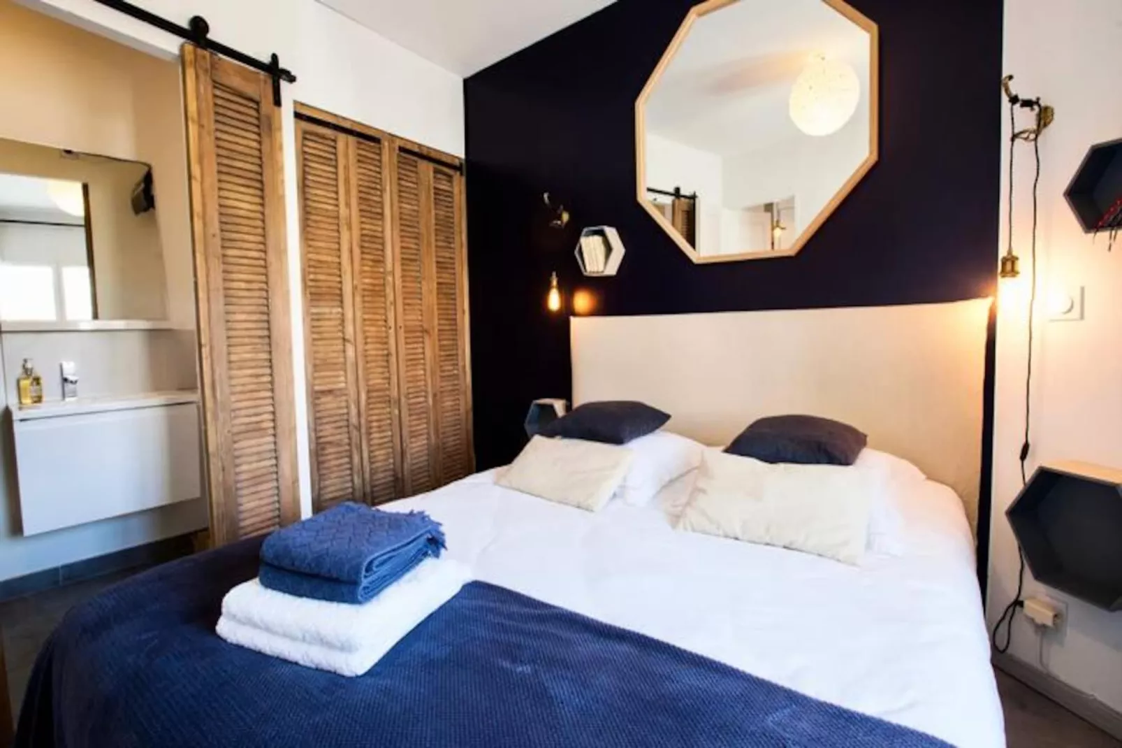 Les Toits De L'argenterie - Image-tags.