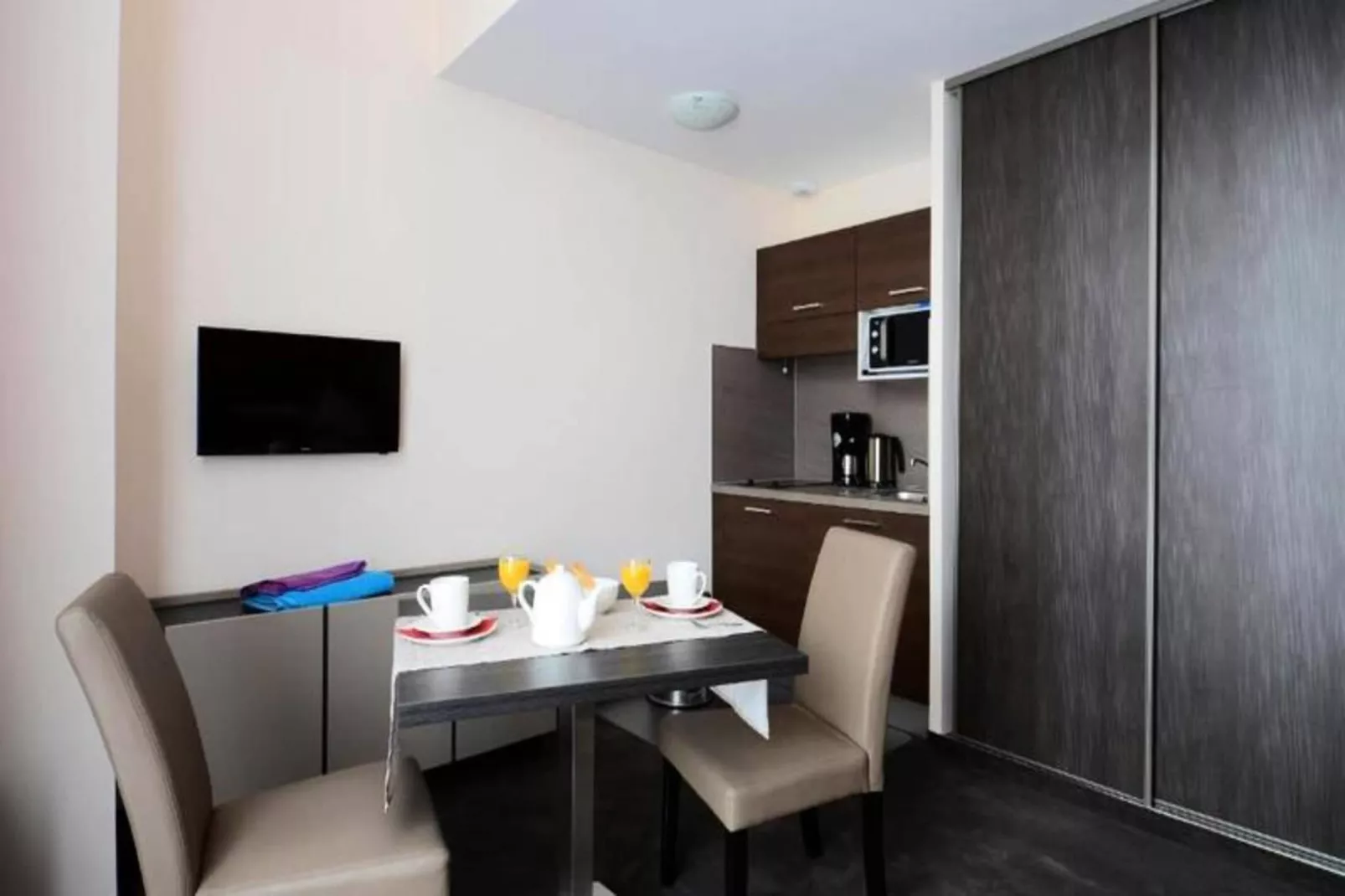 Appart'hôtel Odalys Les Occitanes****-Eetkamer