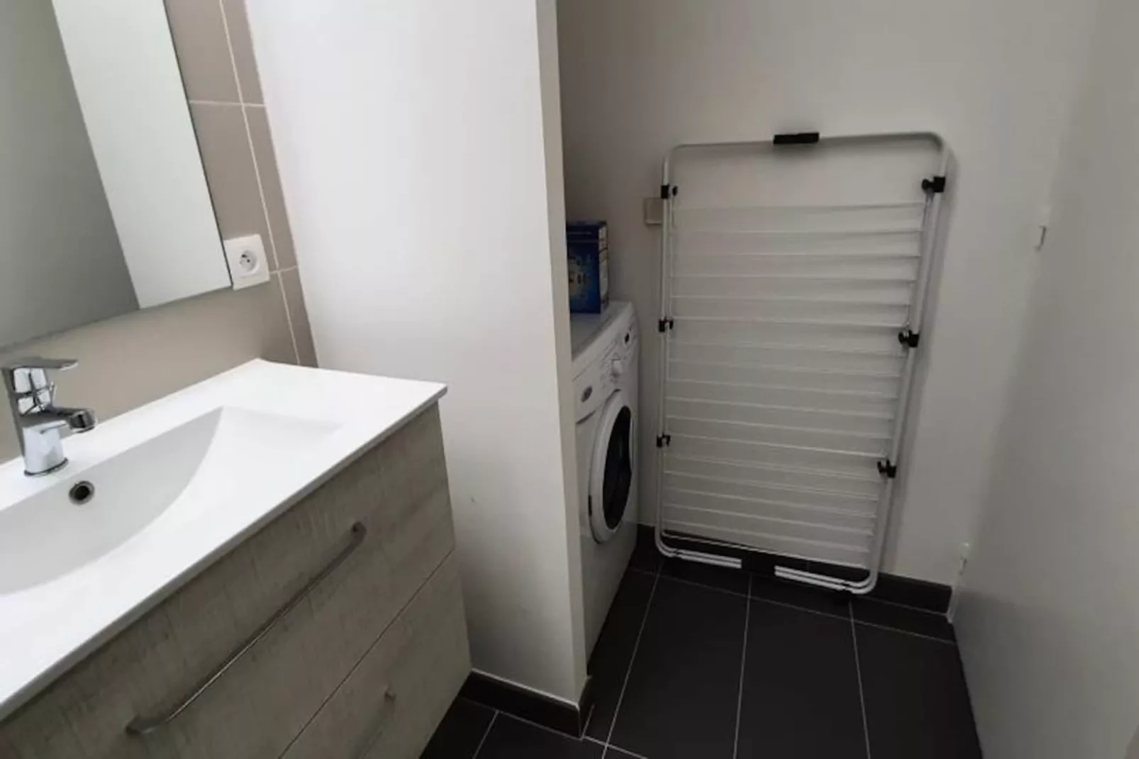 | Escale Grenobloise📜| Magnifique Immeuble | Hypercentre Pi&eacute;ton-Image-tags.