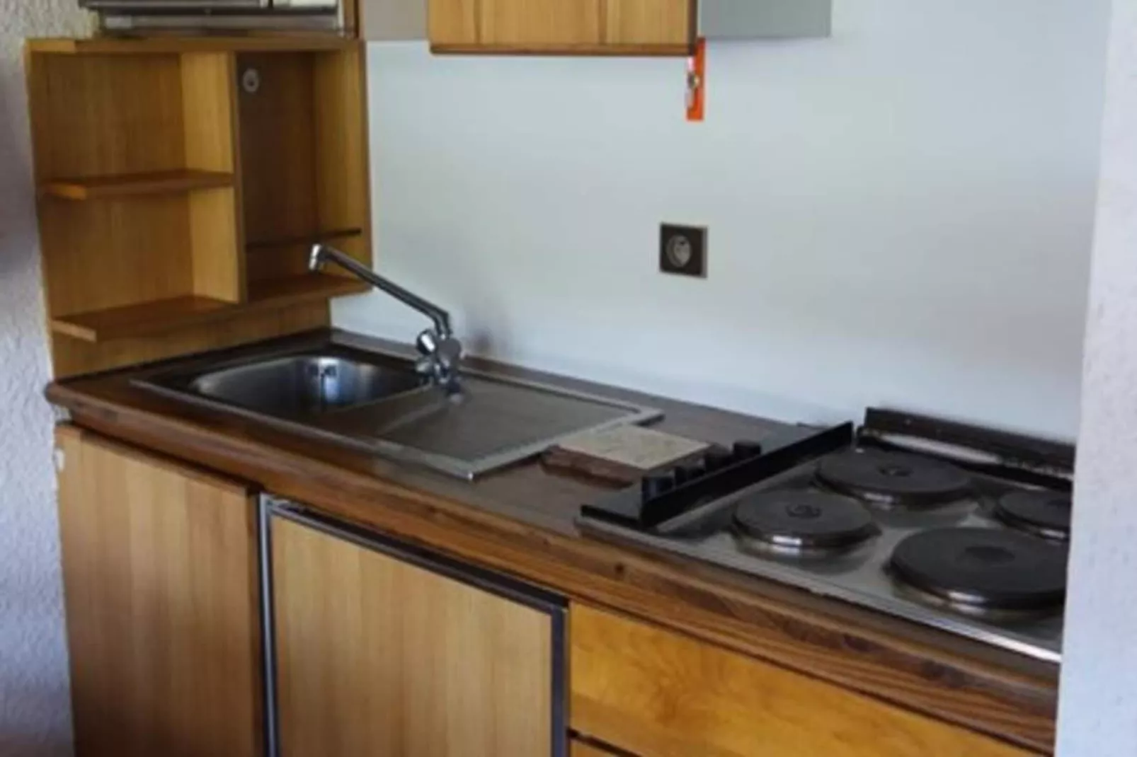 Résidence Maison De L'alpe-Buitenkant zomer