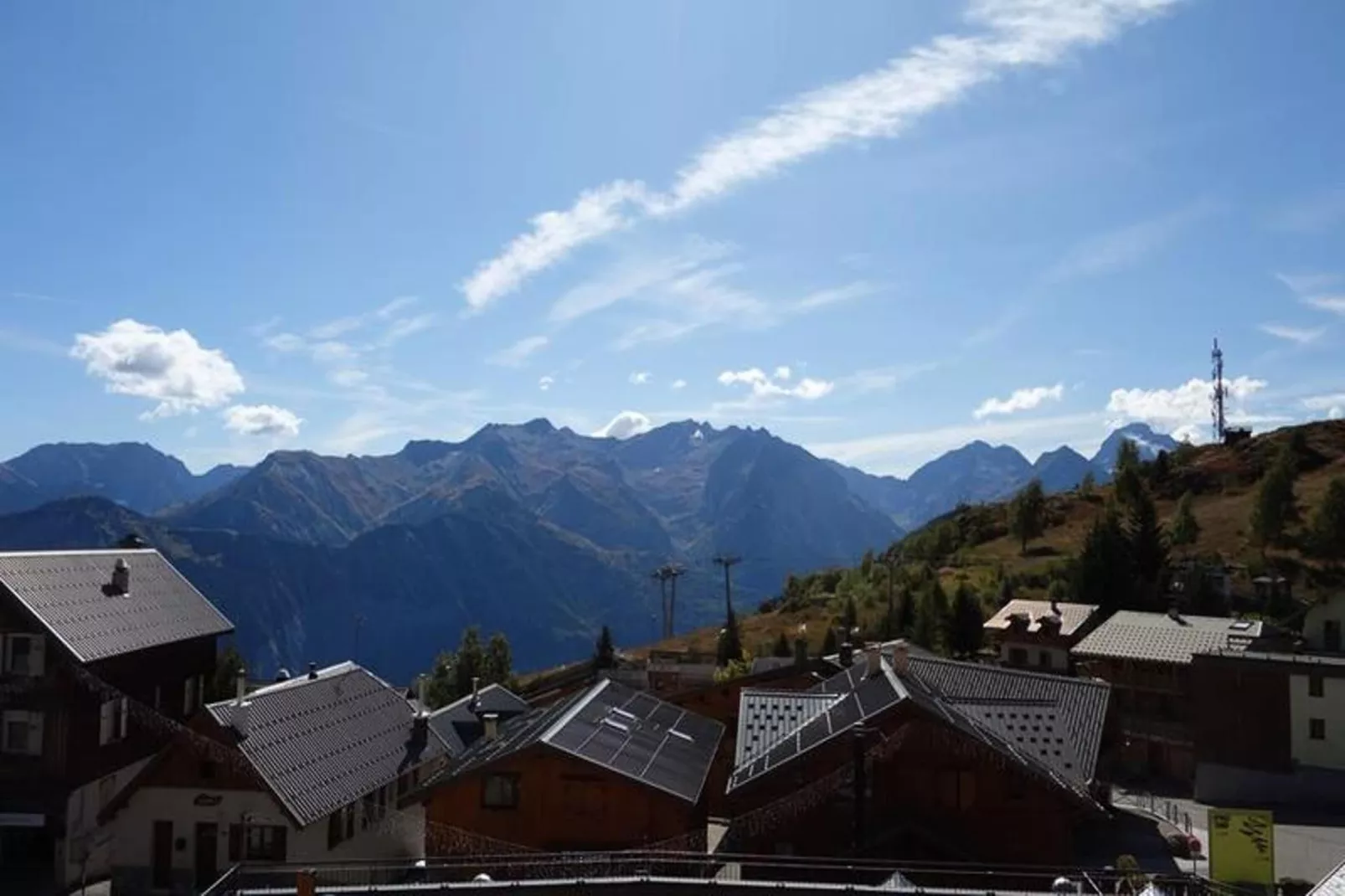 Résidence Maison De L'alpe-Uitzicht zomer