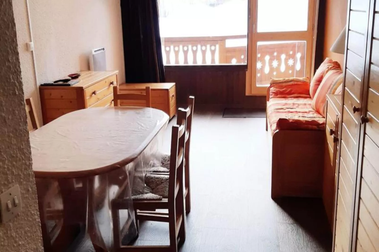 Résidence Plein Sud A-Eetkamer