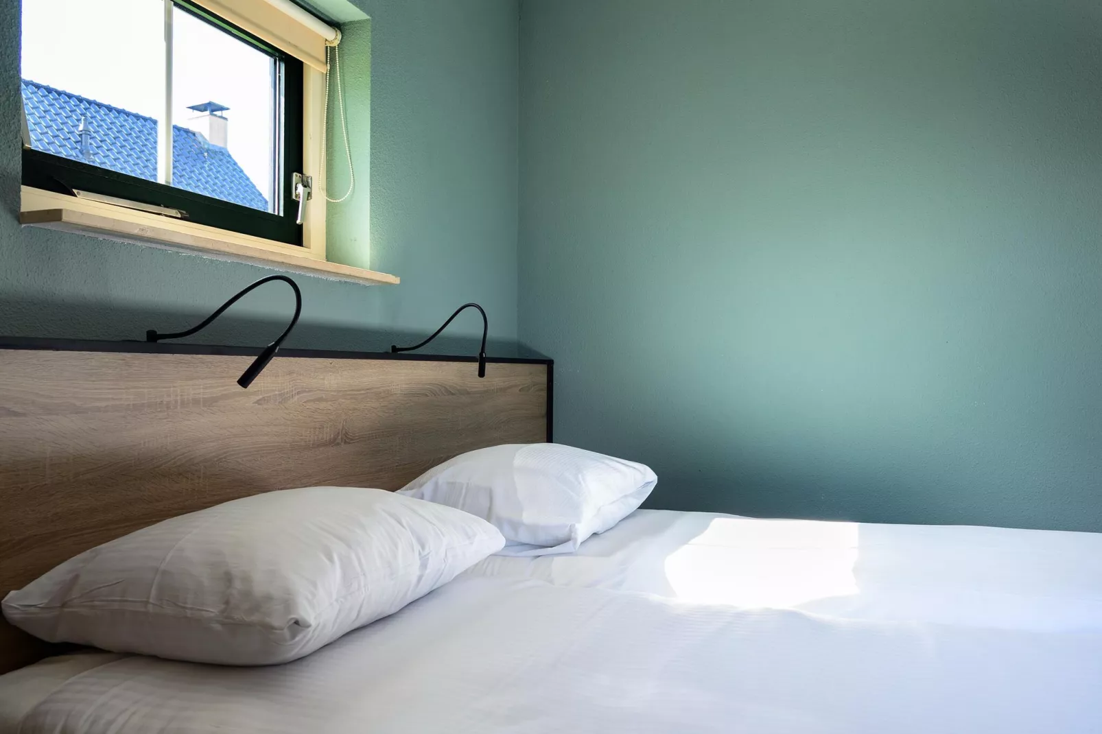 10 pers Lieskehuis Wellness de luxe met sauna buitenspa en toerboot-Slaapkamer