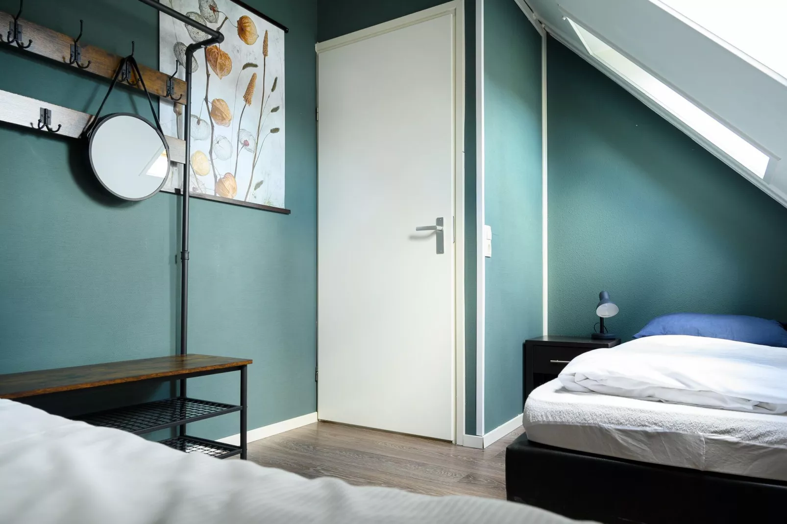 10 pers Lieskehuis Wellness de luxe met sauna buitenspa en toerboot-Slaapkamer