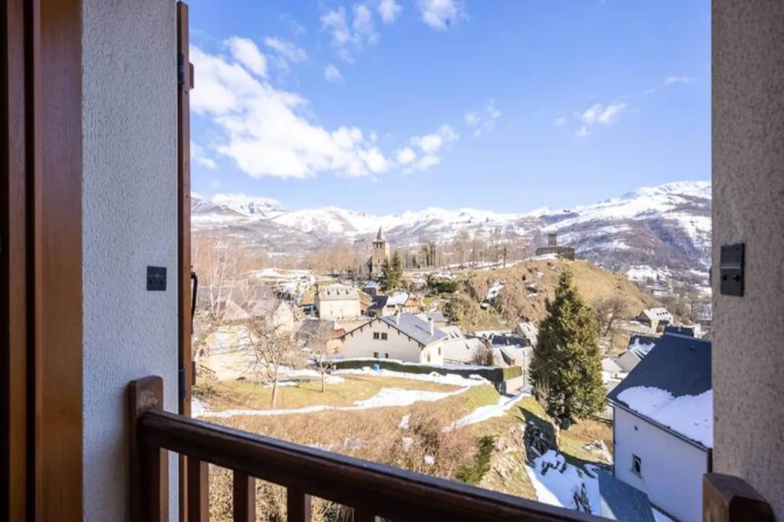 Résidence Mgenos1-genos-Image-tags.