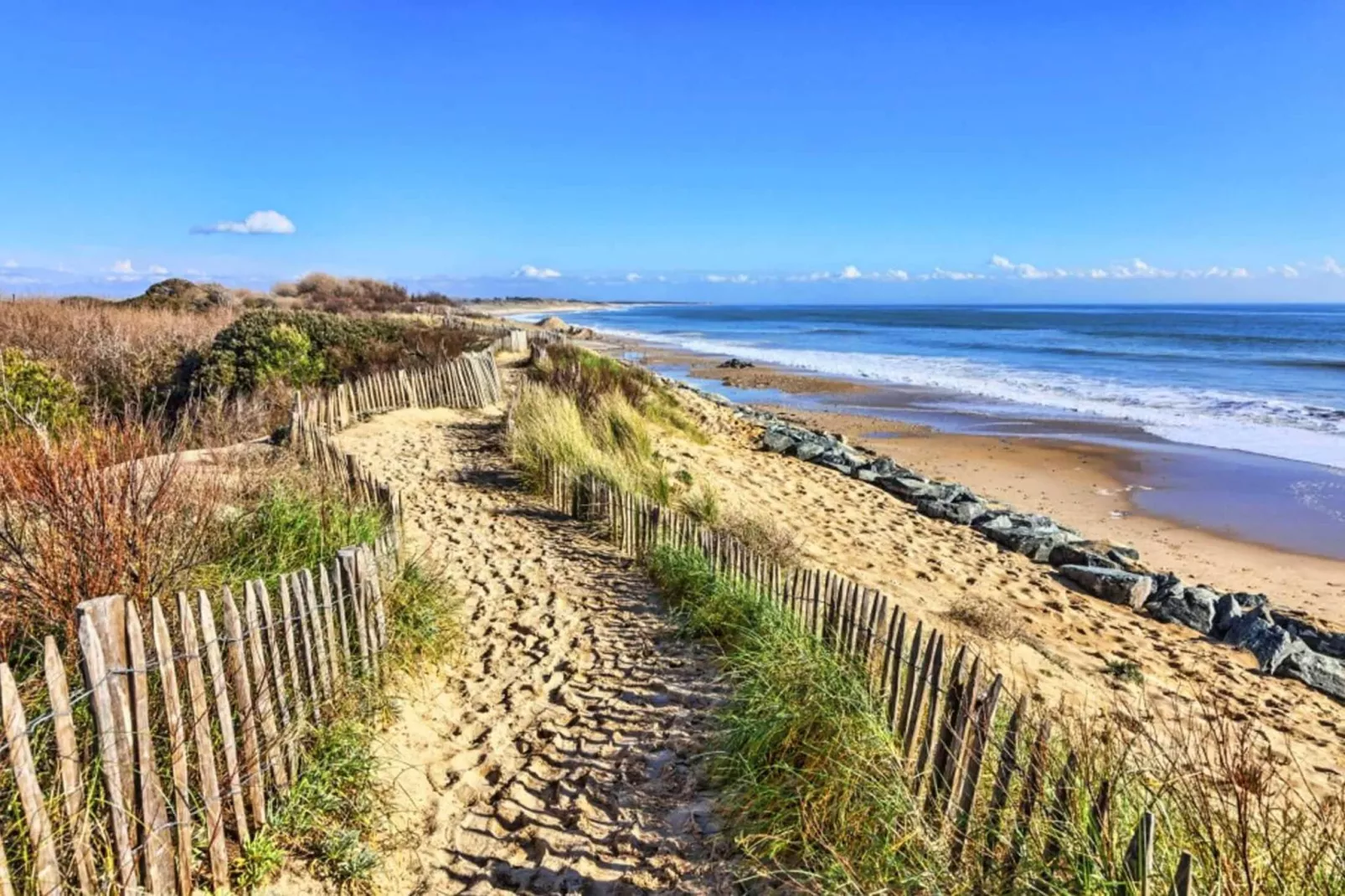 Résidence Mer & Golf Port Argelès***-Buitenkant zomer