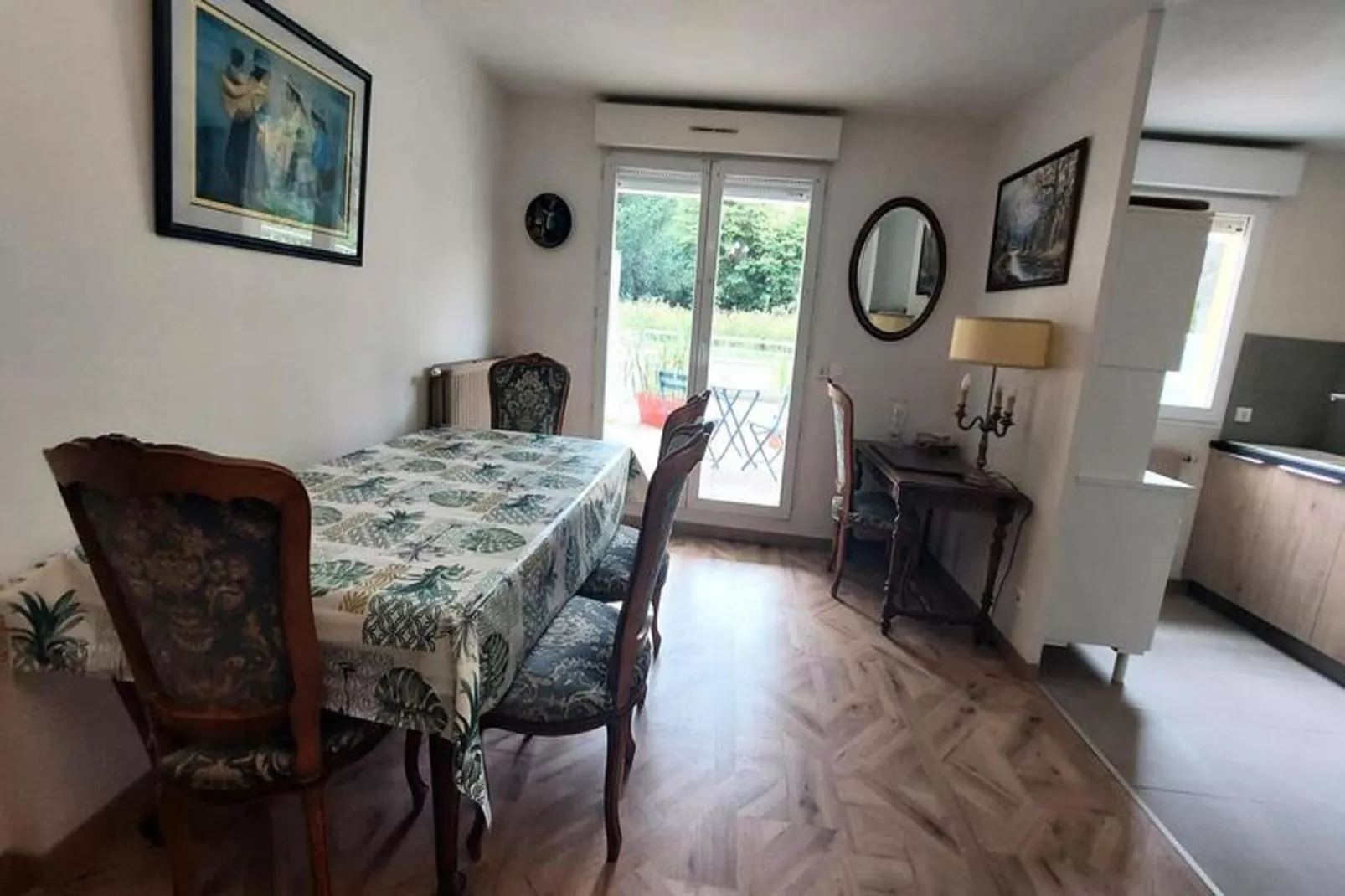 Residence Les Sycomores-Eetkamer