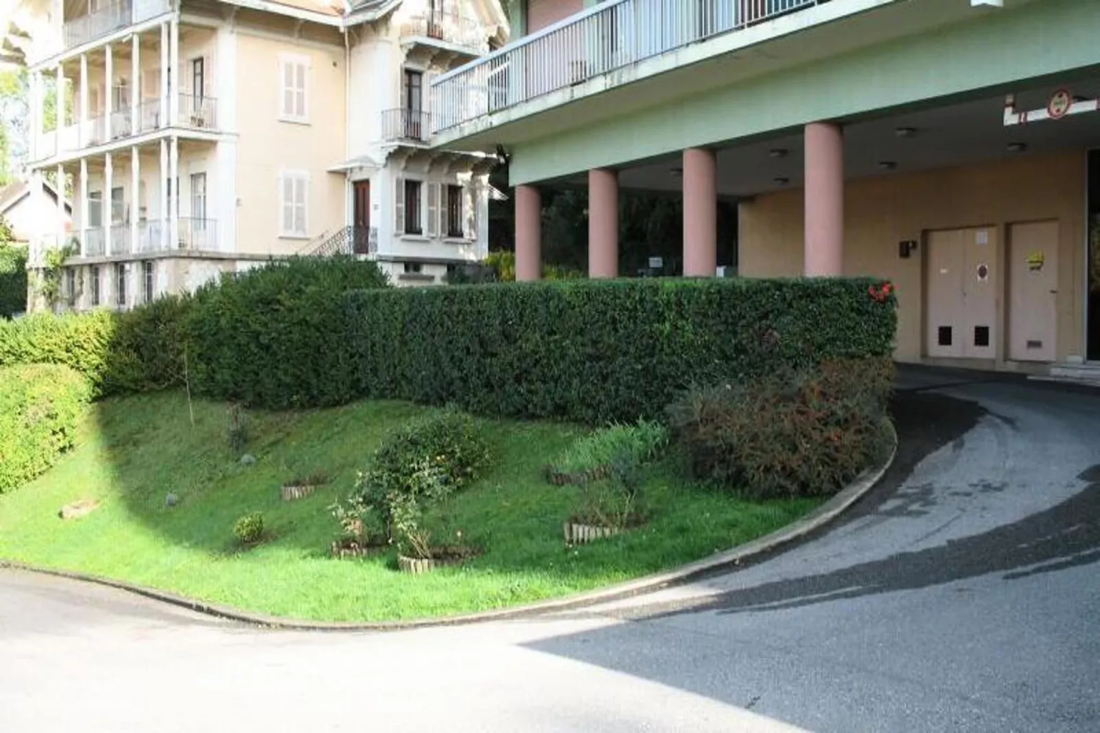 Résidence Le Cheverny-Tuinen zomer