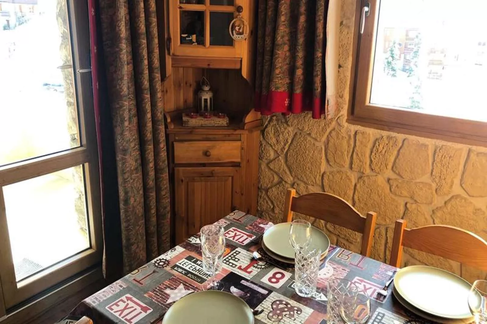 Résidence Clairiere-Eetkamer