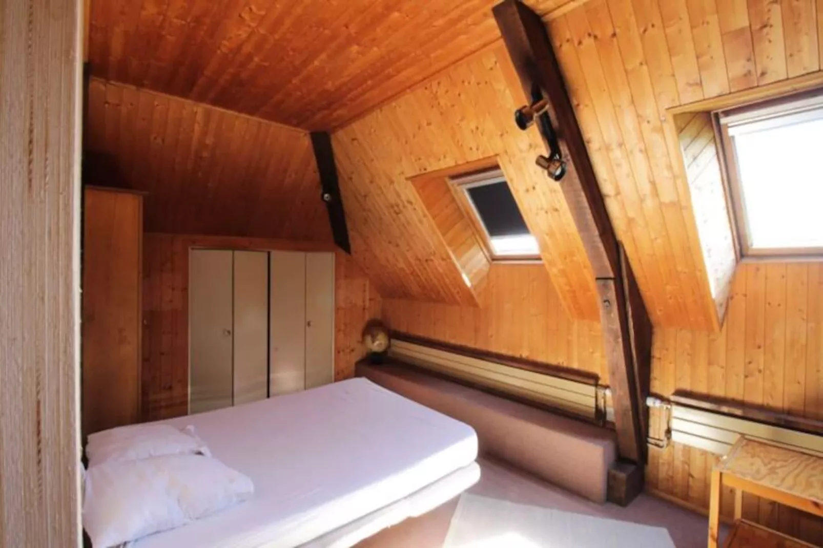 Belle Villa Sur Les Coteaux Du Lac D'aiguebelette!