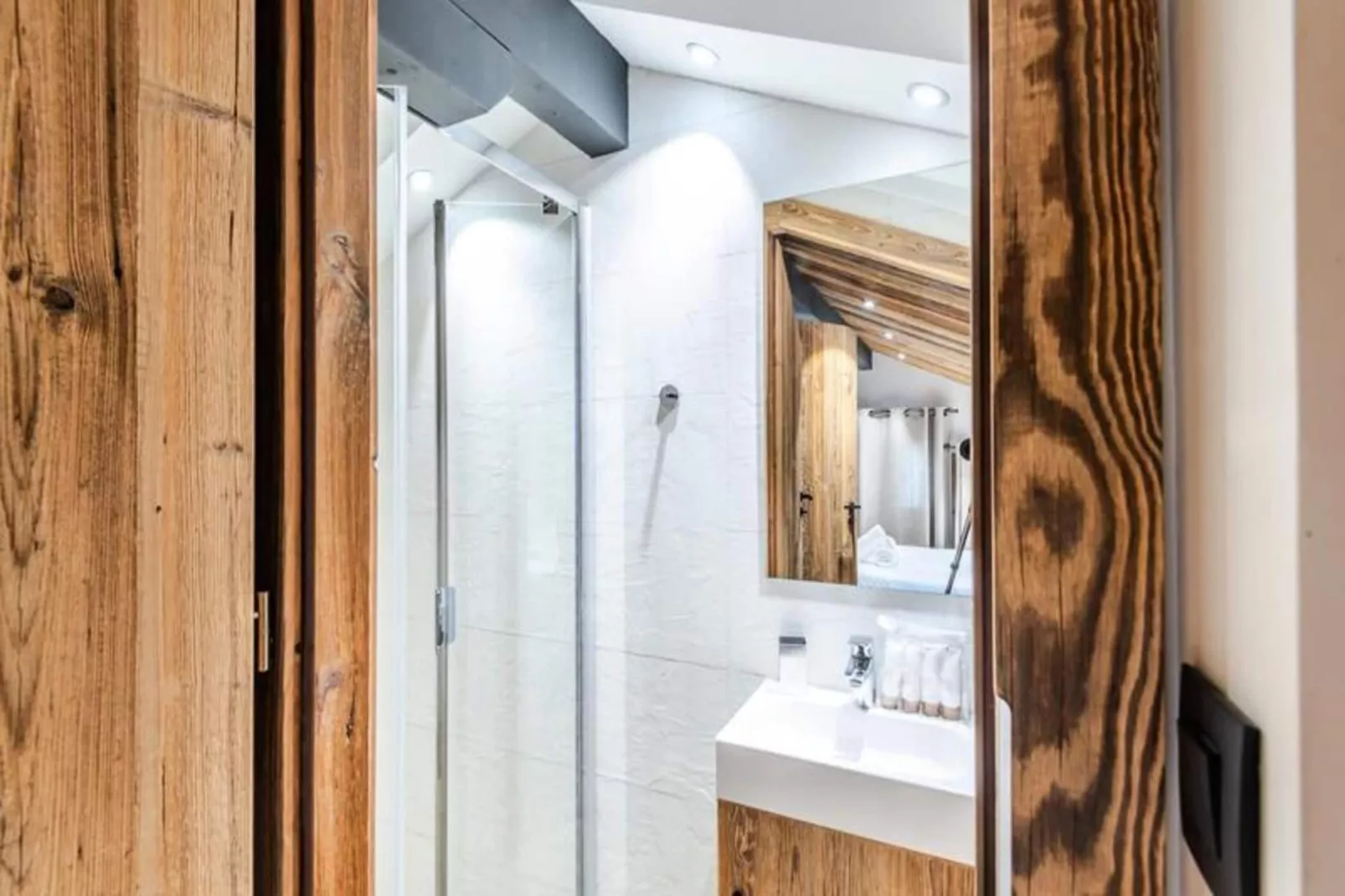 Résidence L'edelweiss-Buitenkant zomer