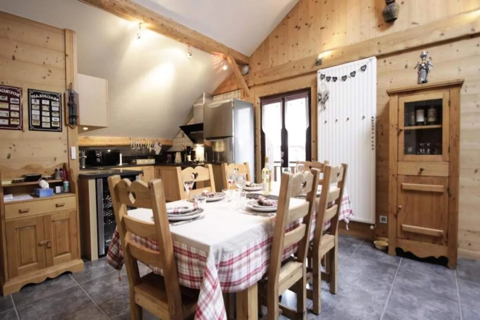 Chalet Le Tilleul - Eetkamer