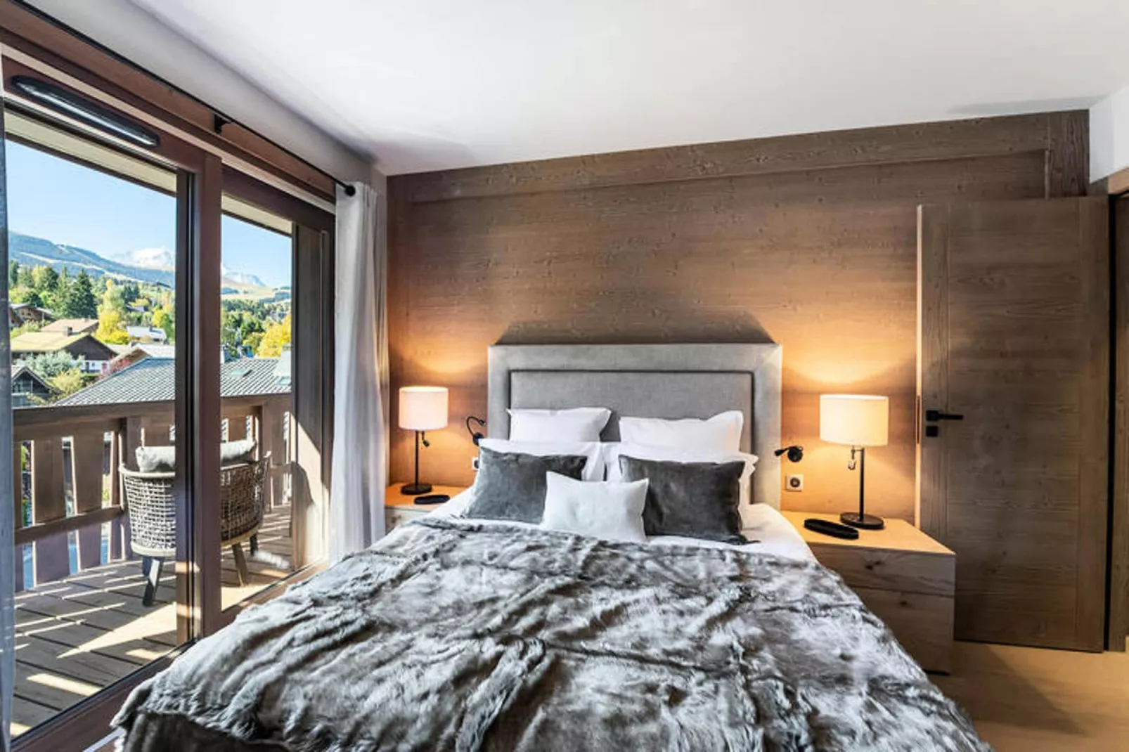 Résidence Stallion D-Buitenkant zomer