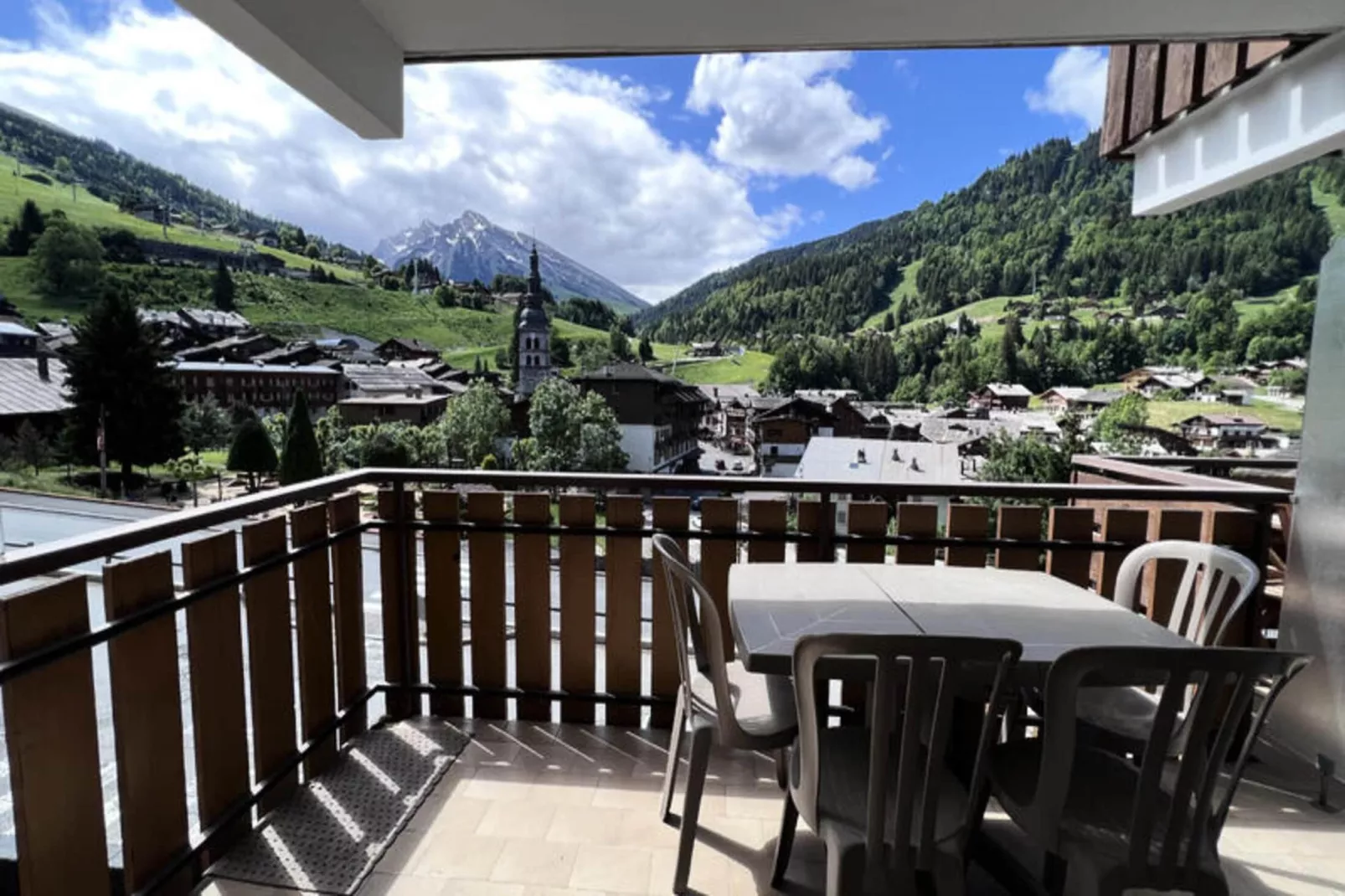 Appartements à La Clusaz-Terrasbalkon