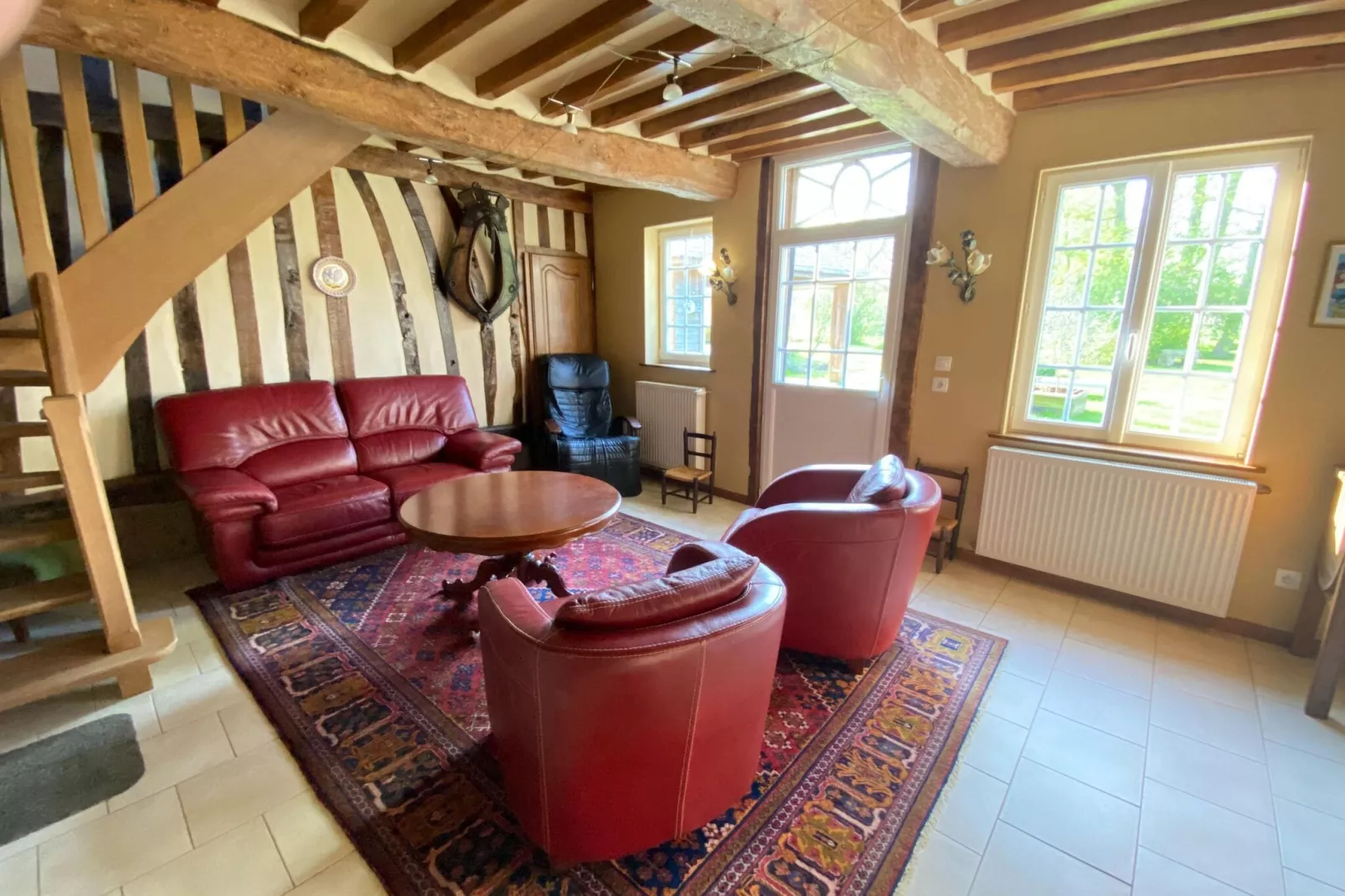 Semi-detached house Crasville-la-Rocquefort-Woonkamer