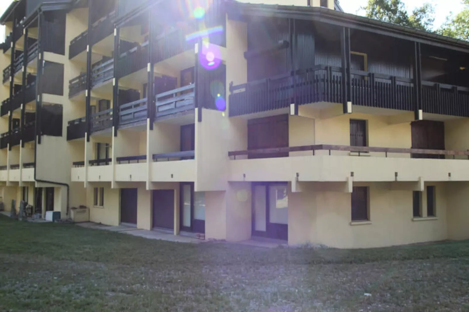 Appartements à Les Carroz-d'Arâches-Image-tags.