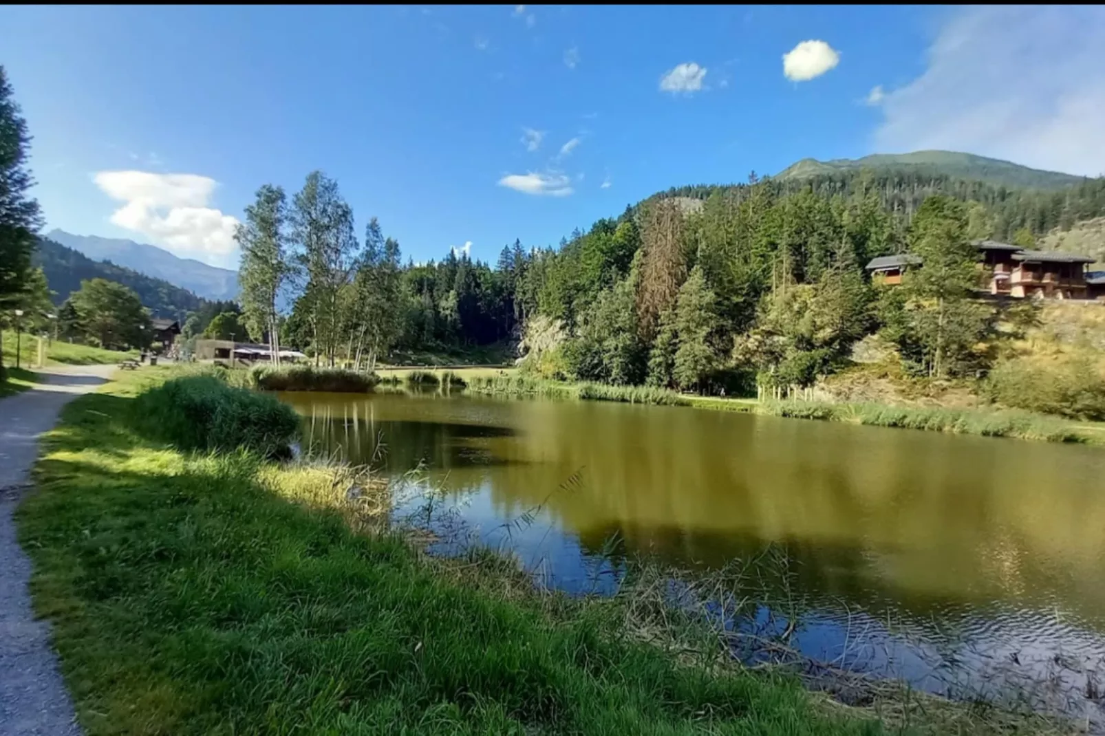 Résidence Le ChÂteau Bruyeres-Gebieden zomer 5km